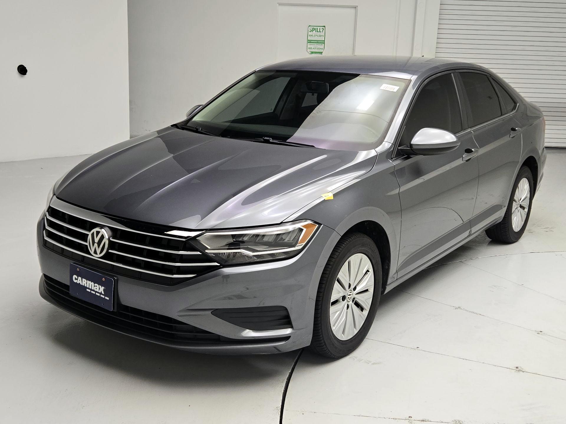 Thumbnail: 2019 Volkswagen Jetta - 3