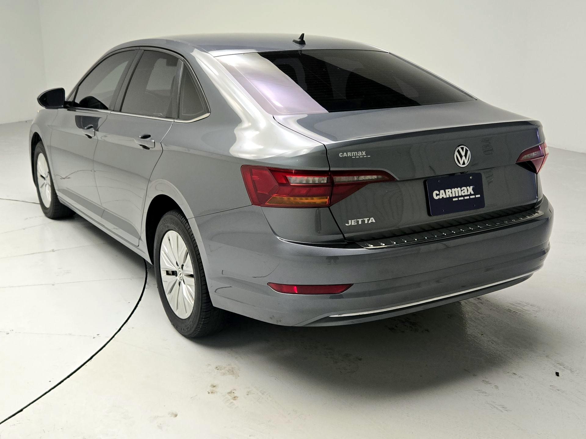 Thumbnail: 2019 Volkswagen Jetta - 7