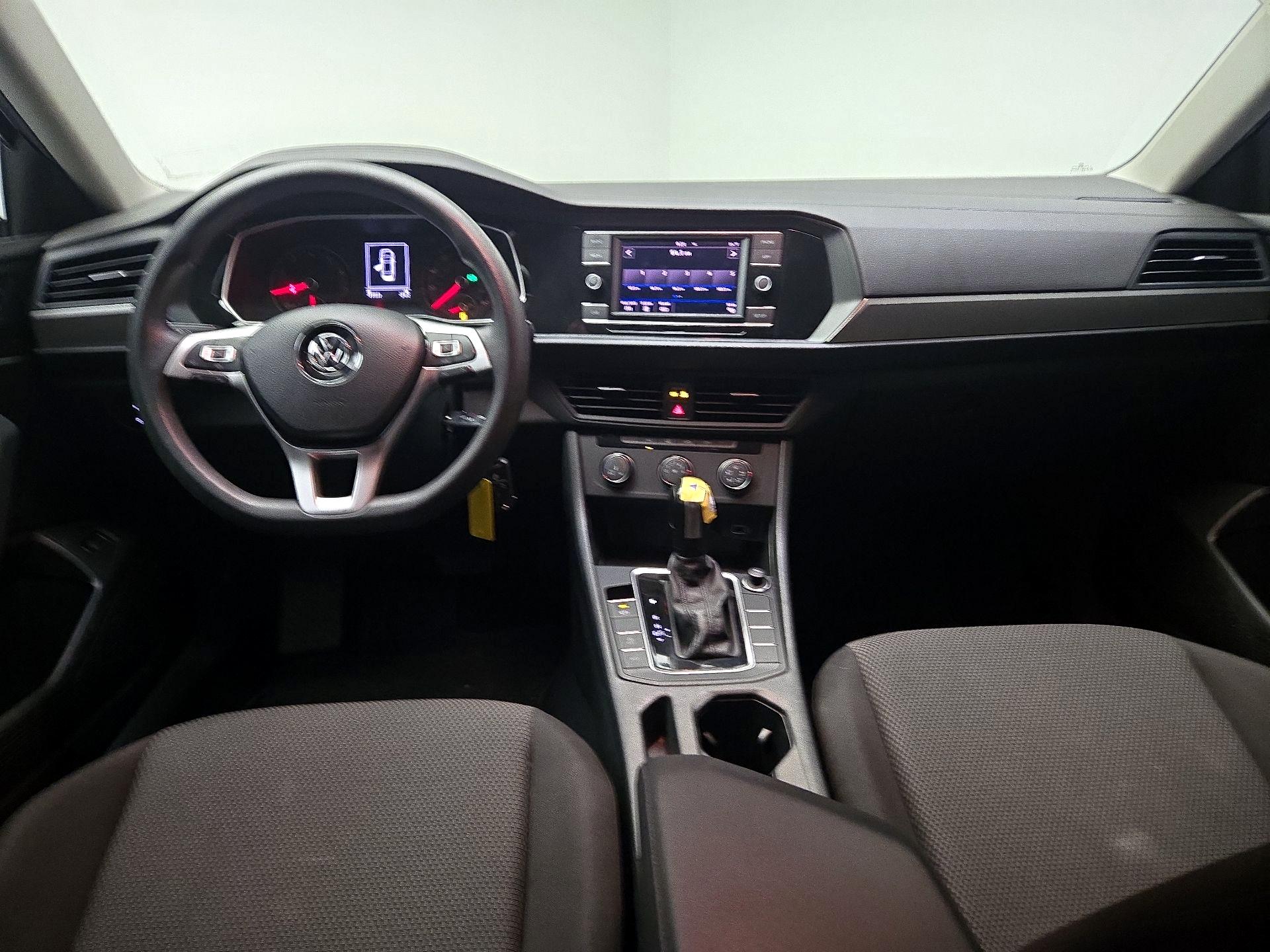 Thumbnail: 2019 Volkswagen Jetta - 8