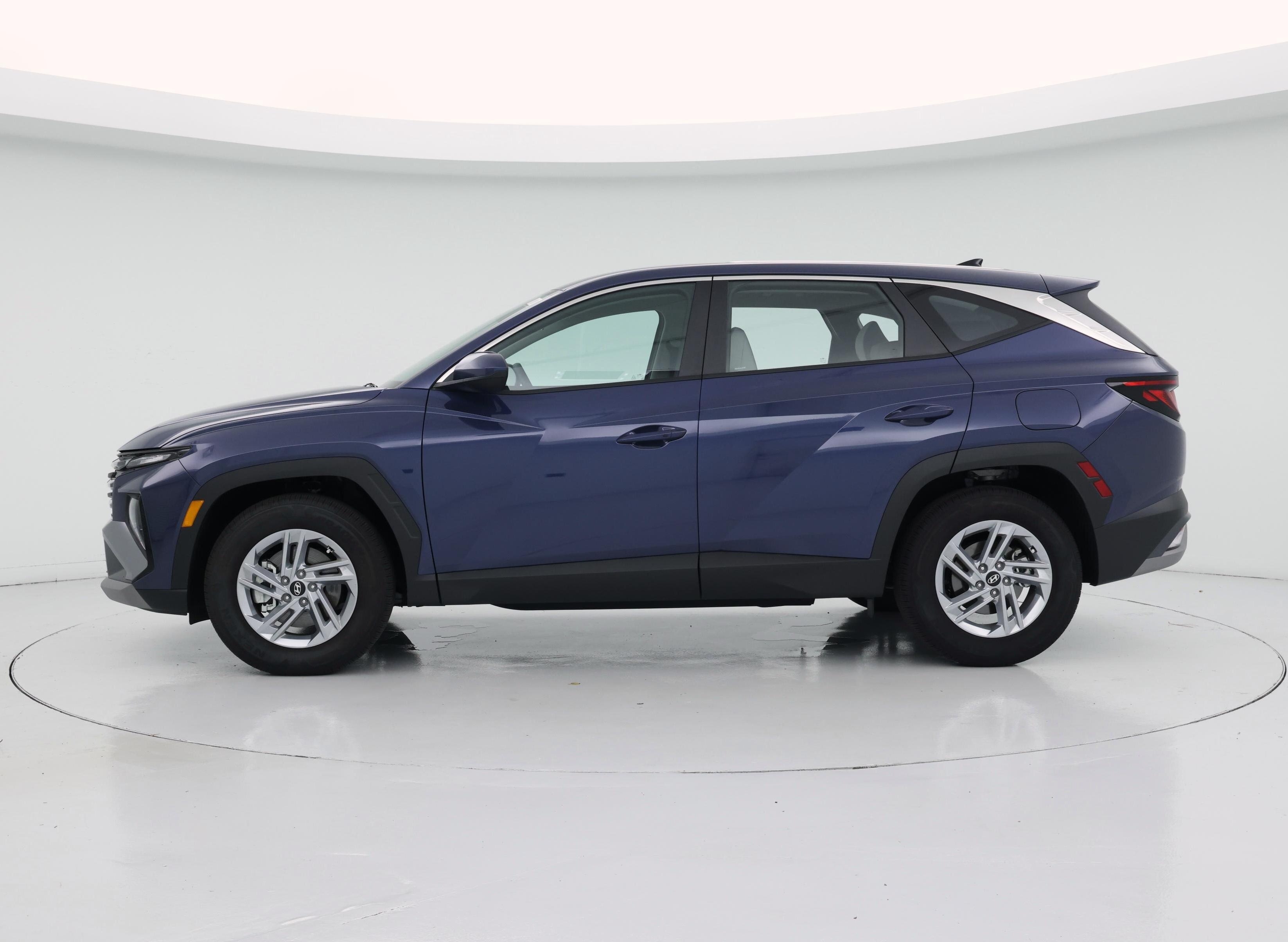 Thumbnail: 2026 Hyundai Tucson - 3