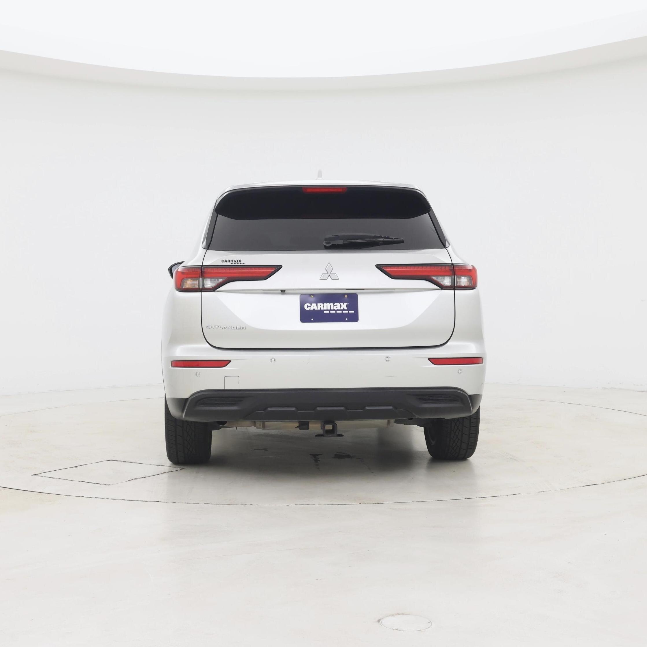 Thumbnail: 2022 Mitsubishi Outlander - 6