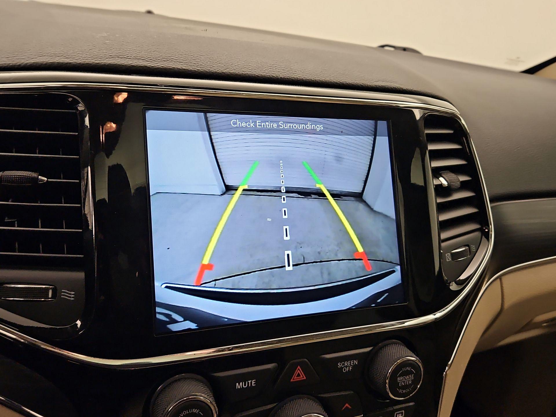 Thumbnail: 2019 Jeep Grand Cherokee - 15