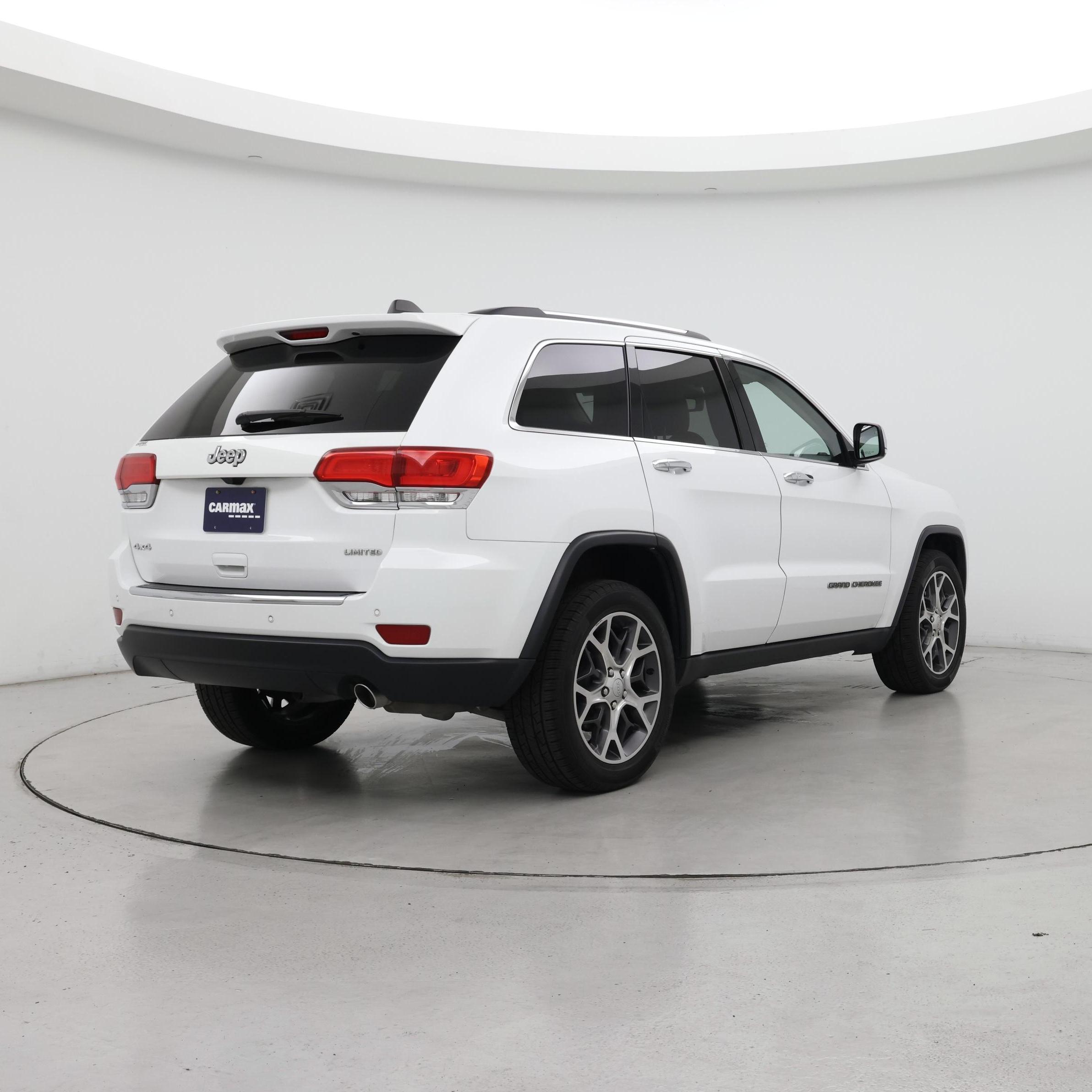 Thumbnail: 2019 Jeep Grand Cherokee - 8