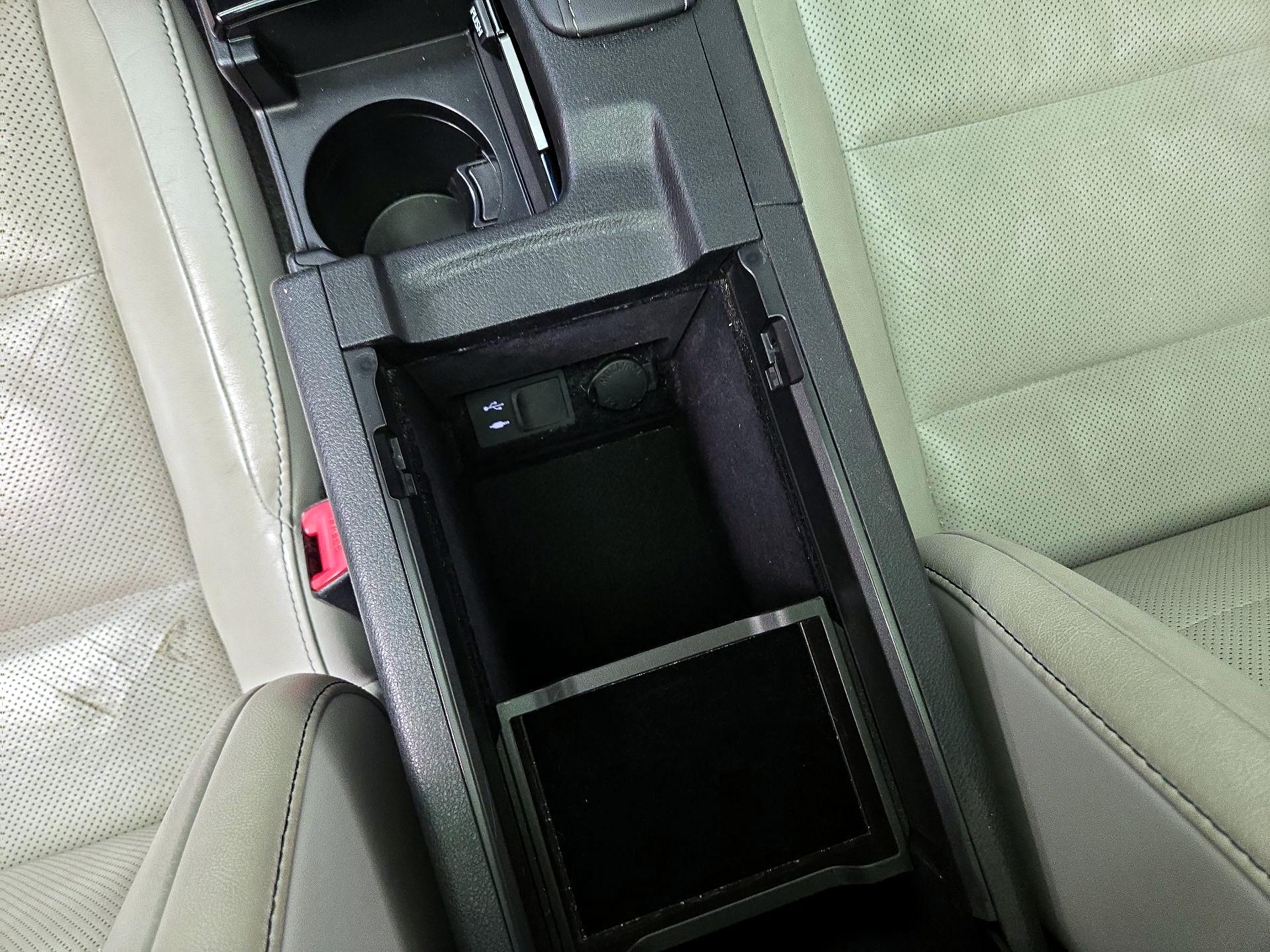 Thumbnail: 2014 Lexus ES - 19