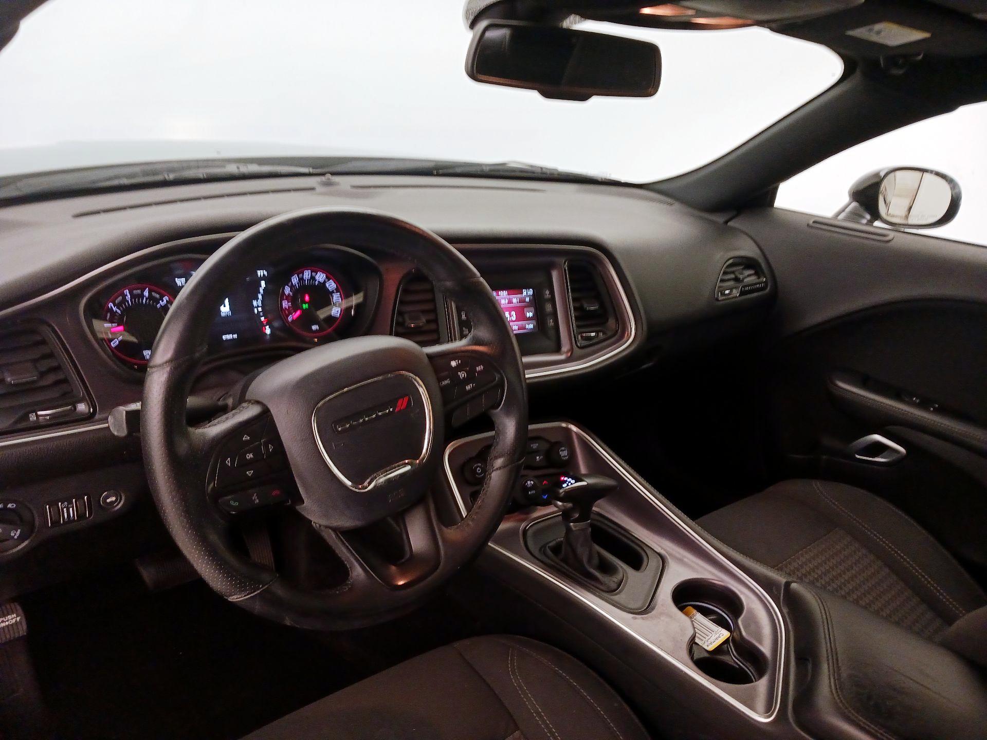 Thumbnail: 2017 Dodge Challenger - 9