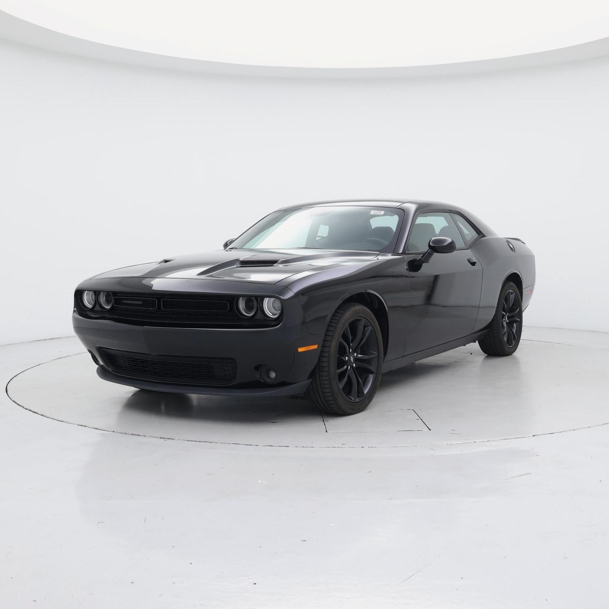Thumbnail: 2017 Dodge Challenger - 4
