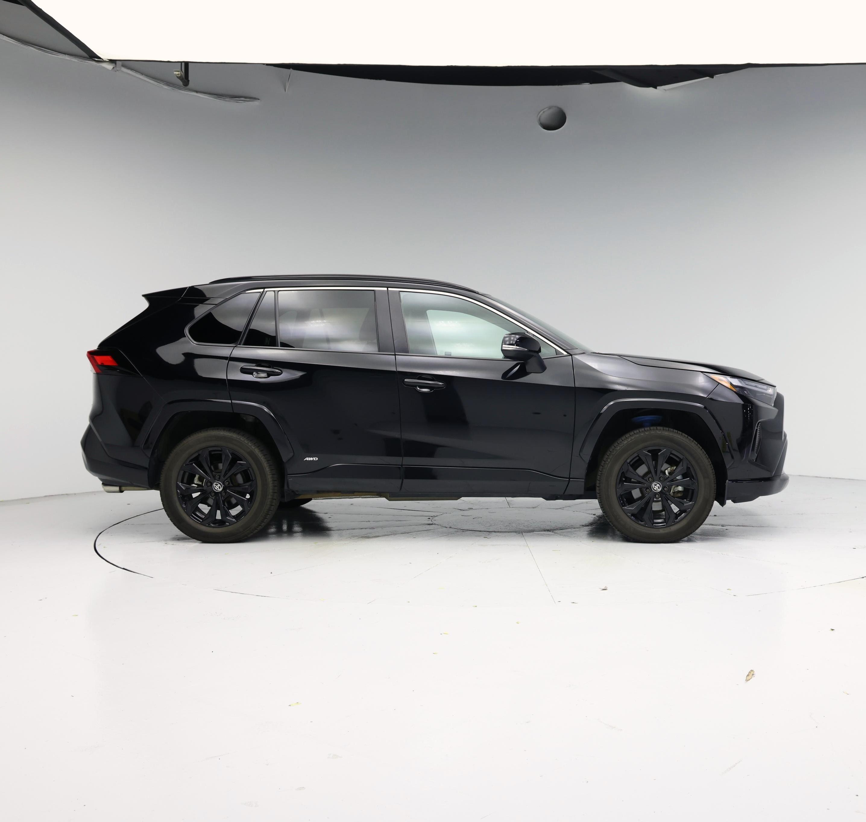 Thumbnail: 2022 Toyota RAV4 - 7