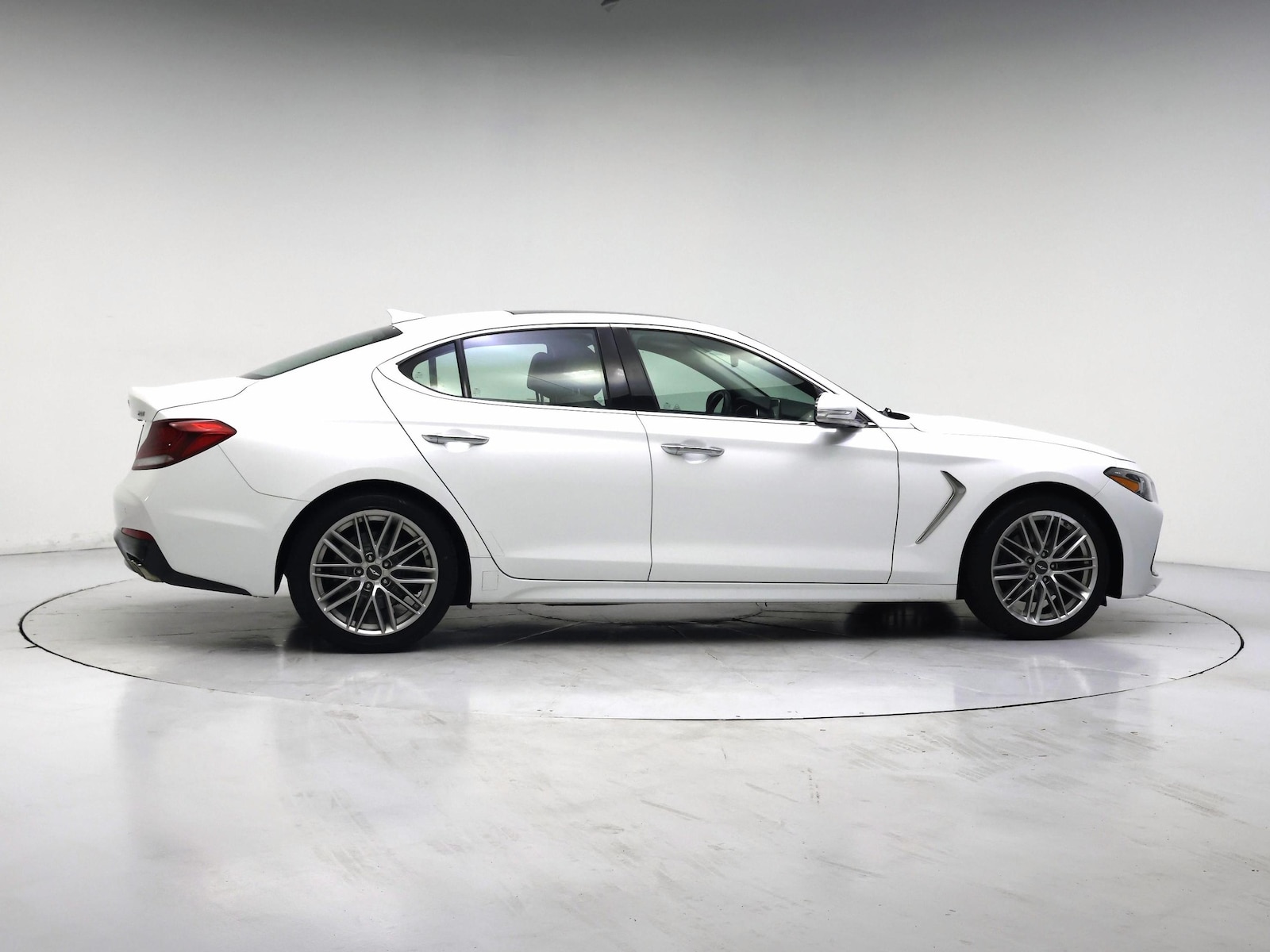 2020 GENESIS G70 Standard - Photo 8