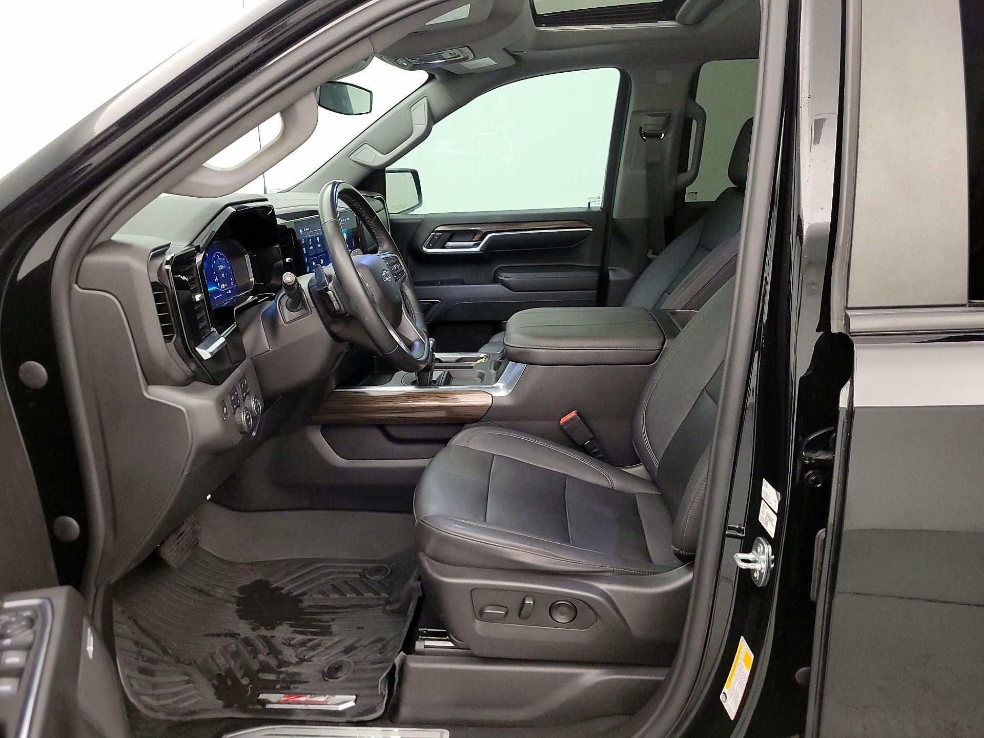 Thumbnail: 2023 Chevrolet Silverado 1500 - 11