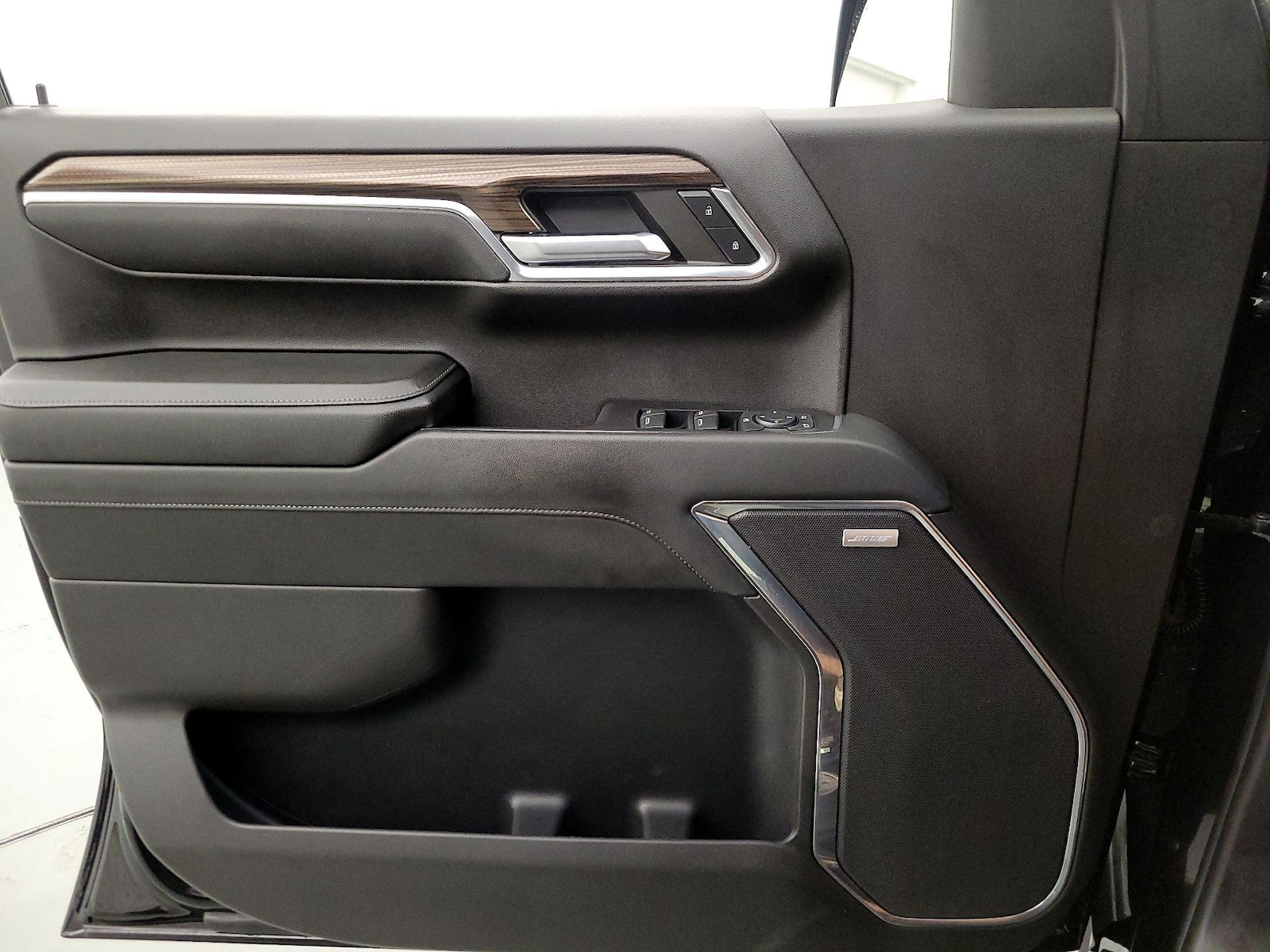 2023 Chevrolet Silverado 1500 LT Trail Boss - Photo 13