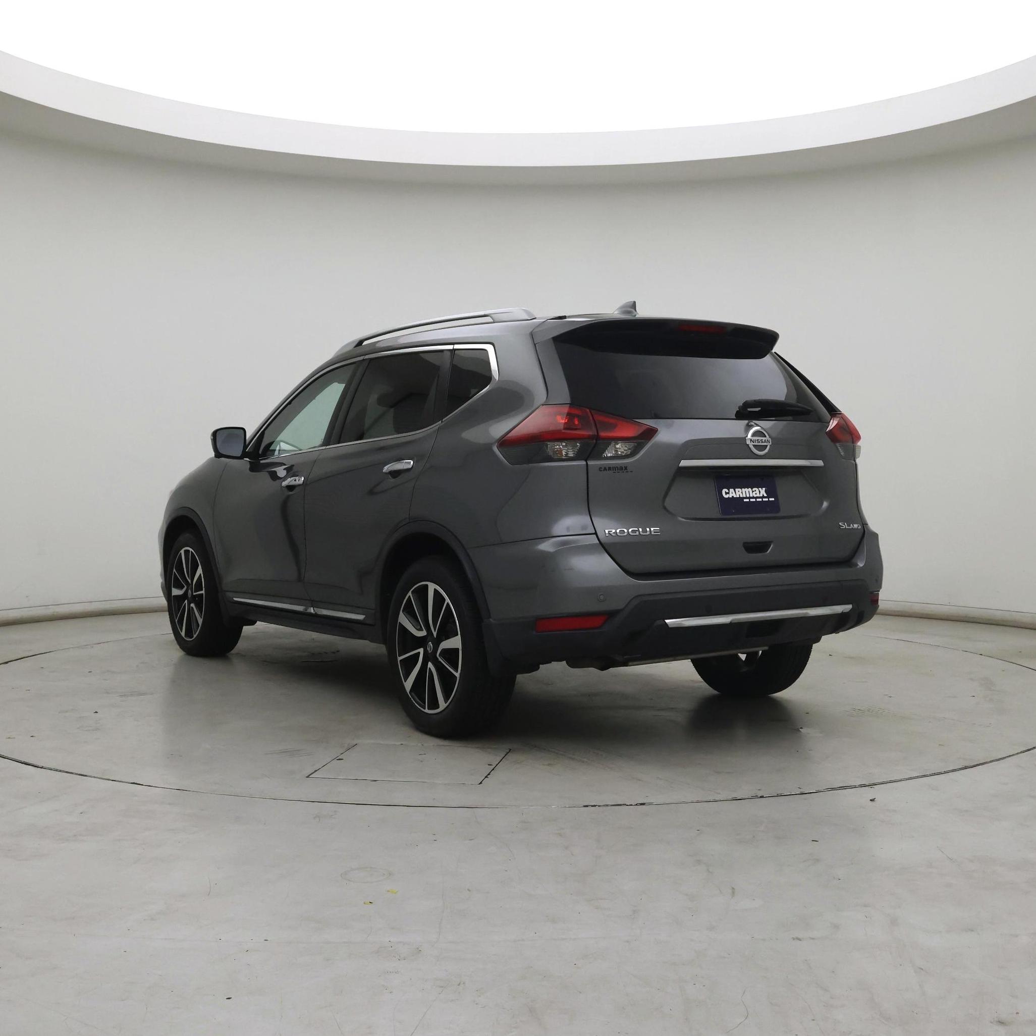 Thumbnail: 2019 Nissan Rogue - 2