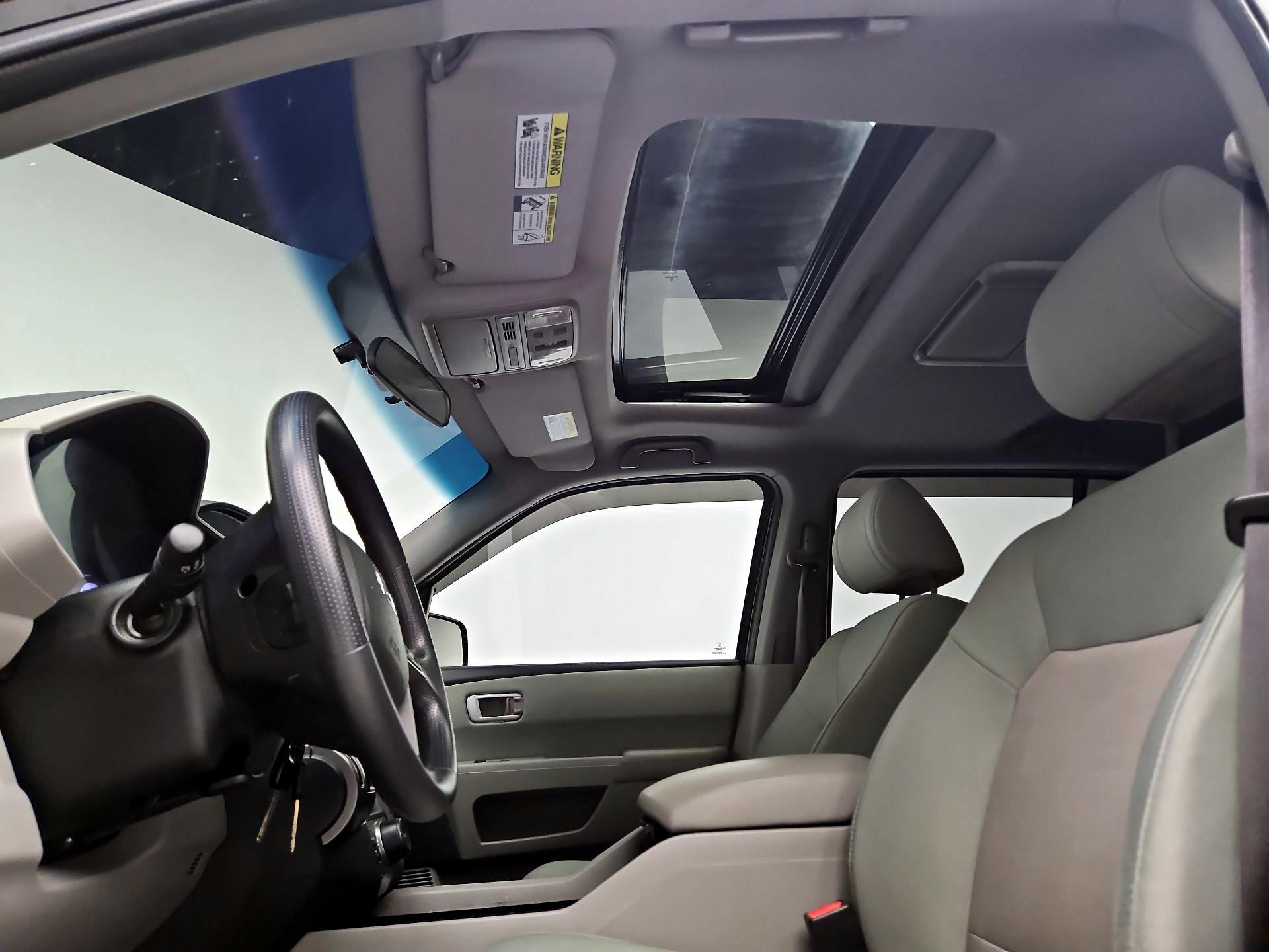 Thumbnail: 2015 Honda Pilot - 19