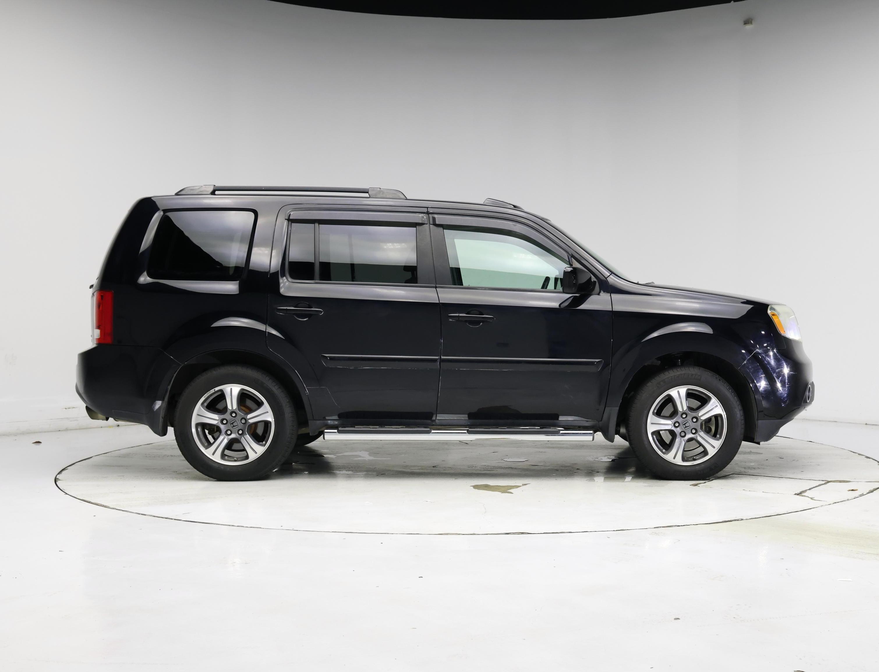 Thumbnail: 2015 Honda Pilot - 7