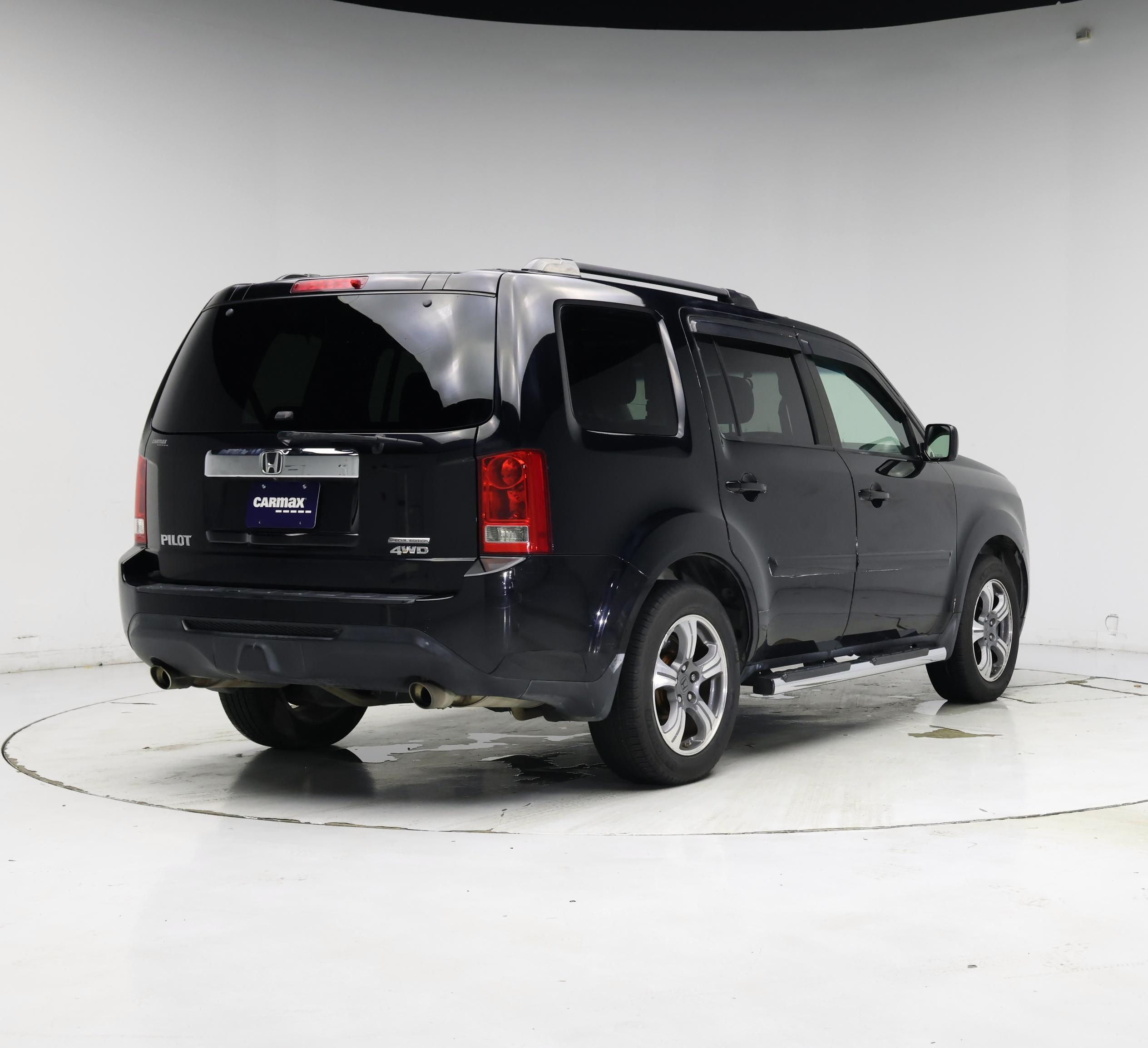 Thumbnail: 2015 Honda Pilot - 8