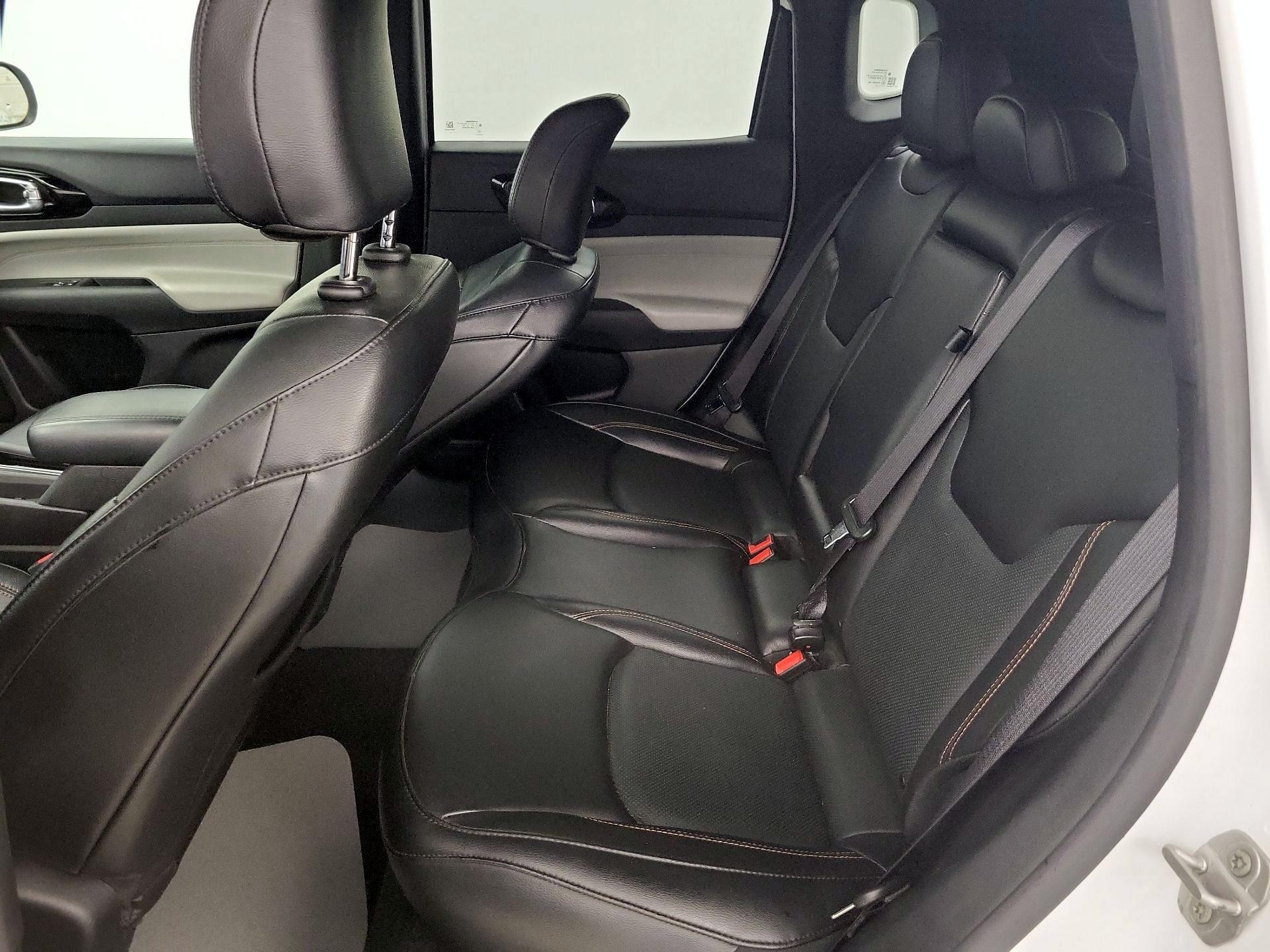 Thumbnail: 2023 Jeep Compass - 19