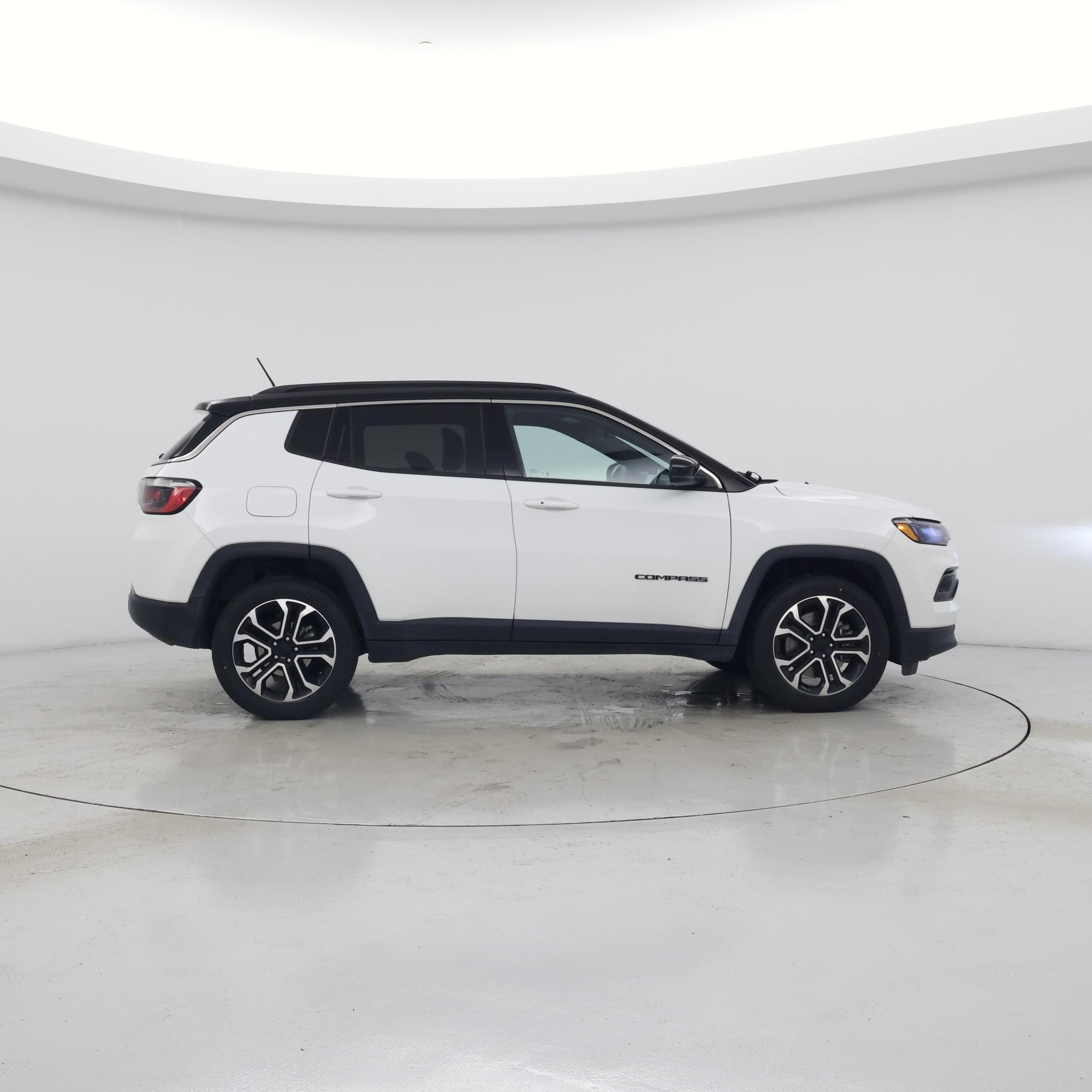 Thumbnail: 2023 Jeep Compass - 7