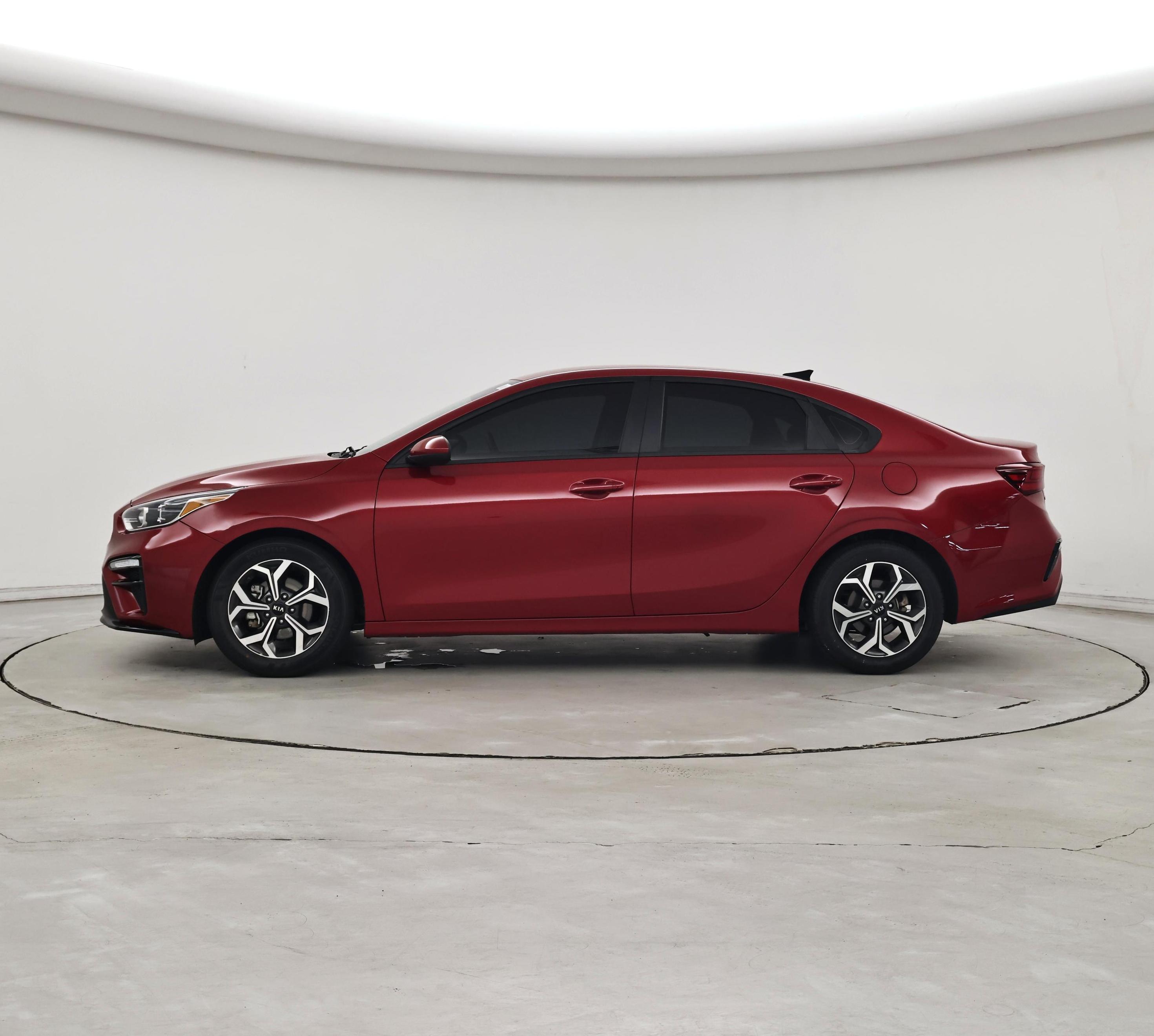 Thumbnail: 2021 Kia Forte - 3