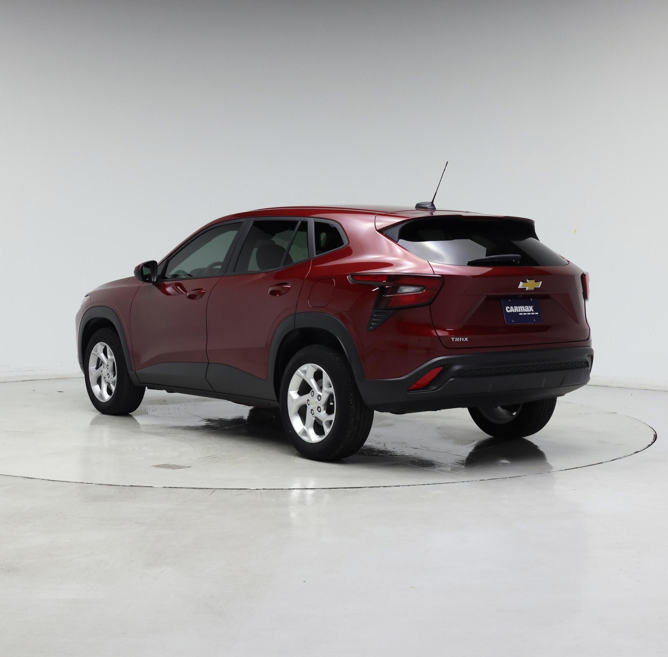 Thumbnail: 2024 Chevrolet Trax - 2