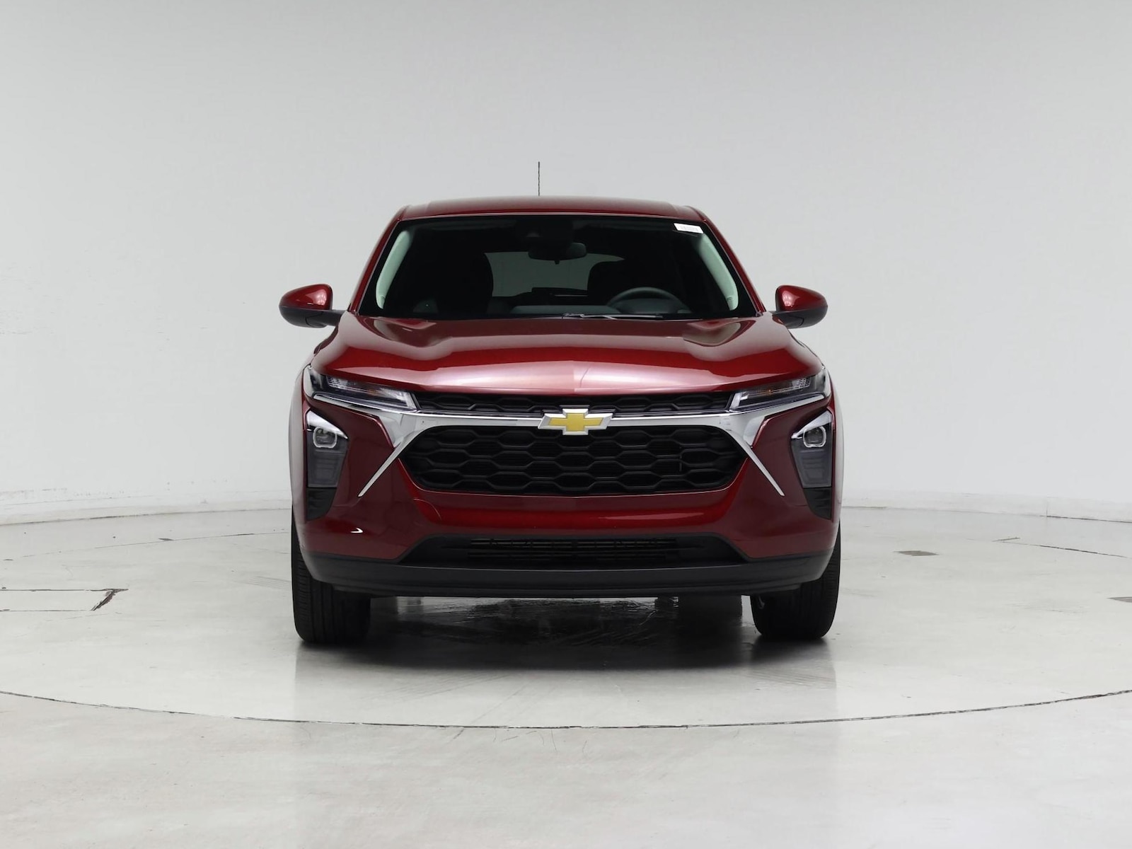 2024 Chevrolet Trax LS - Photo 6