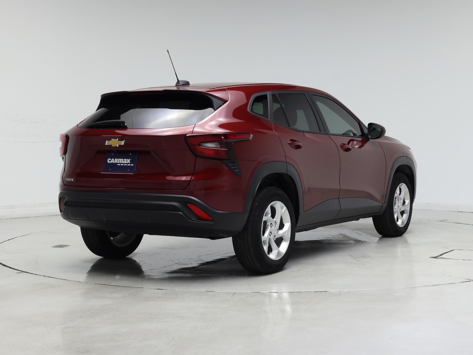 2024 Chevrolet Trax LS - Photo 9