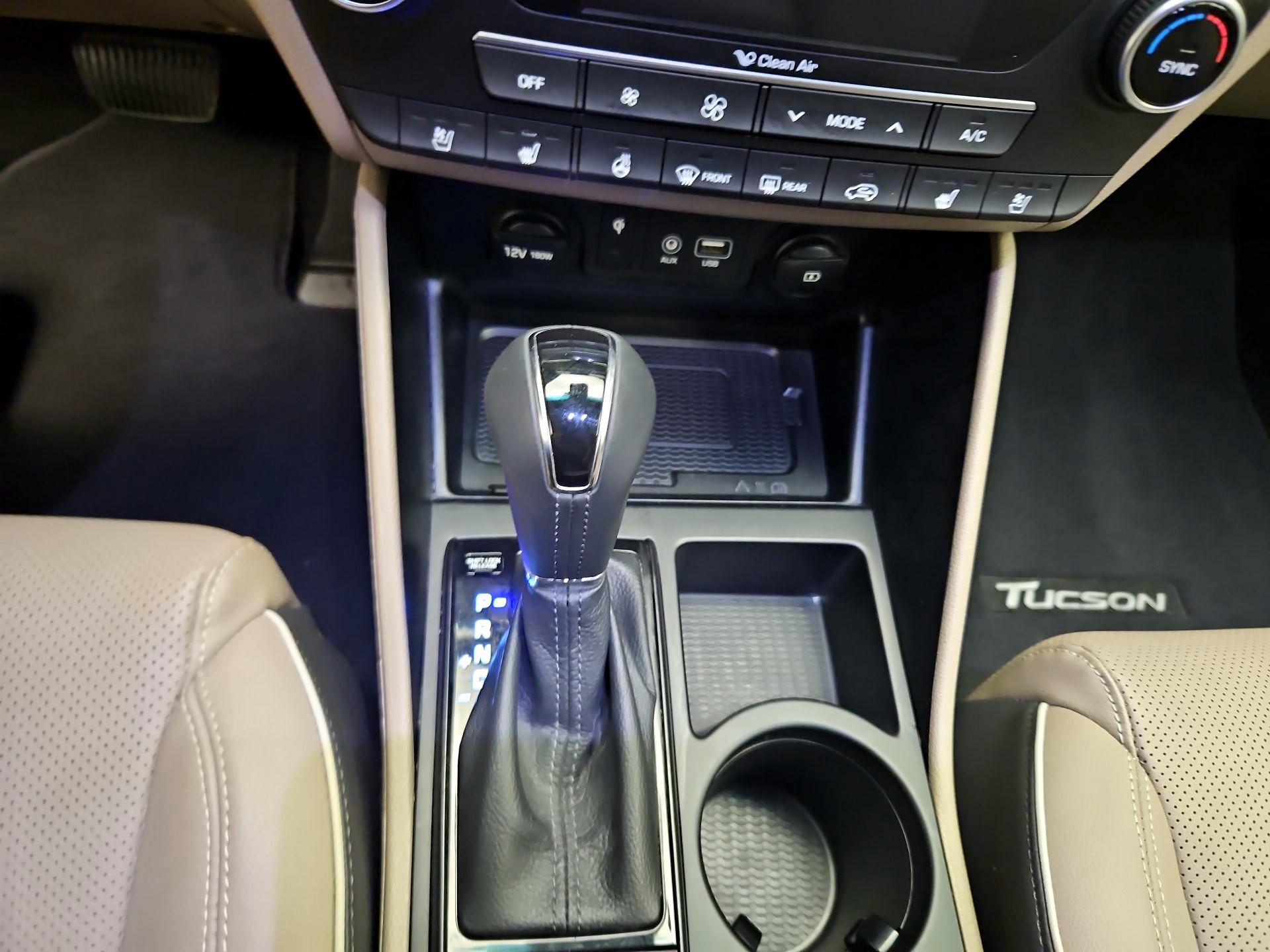Thumbnail: 2021 Hyundai Tucson - 18
