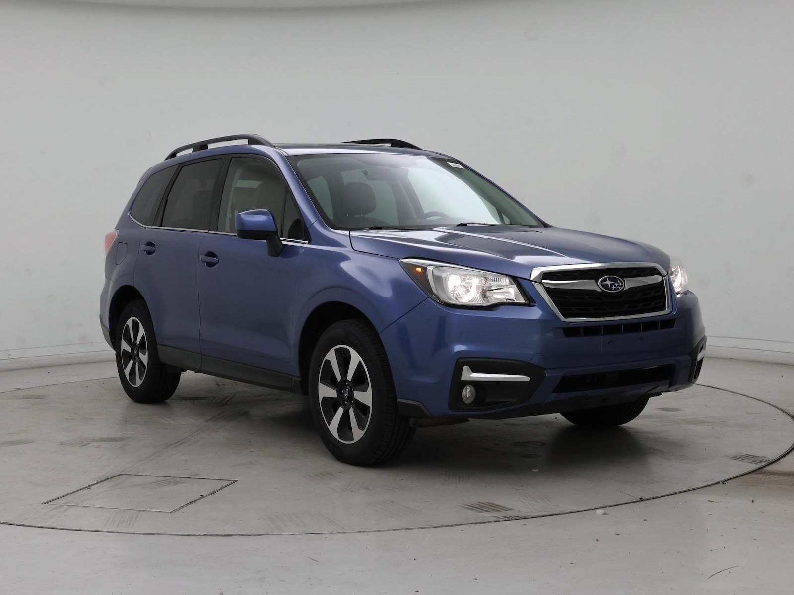 2018 Subaru Forester Limited - Photo 2