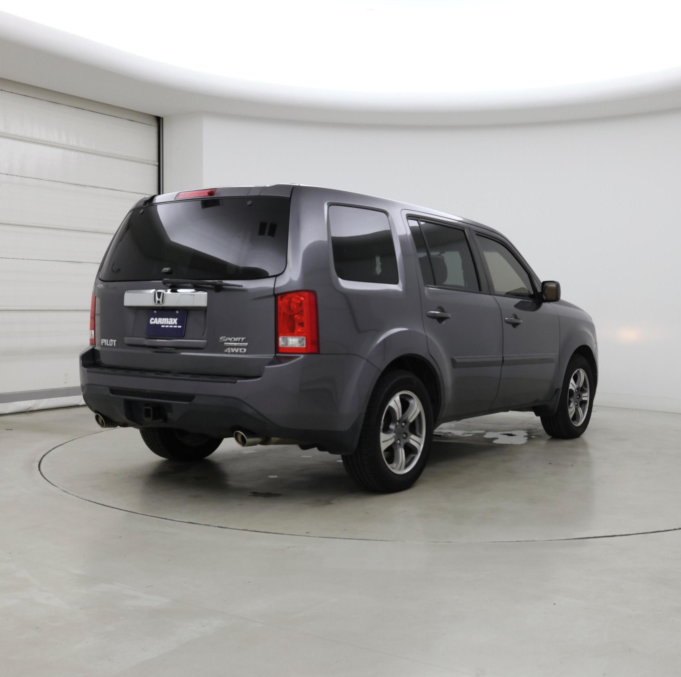 Thumbnail: 2015 Honda Pilot - 8