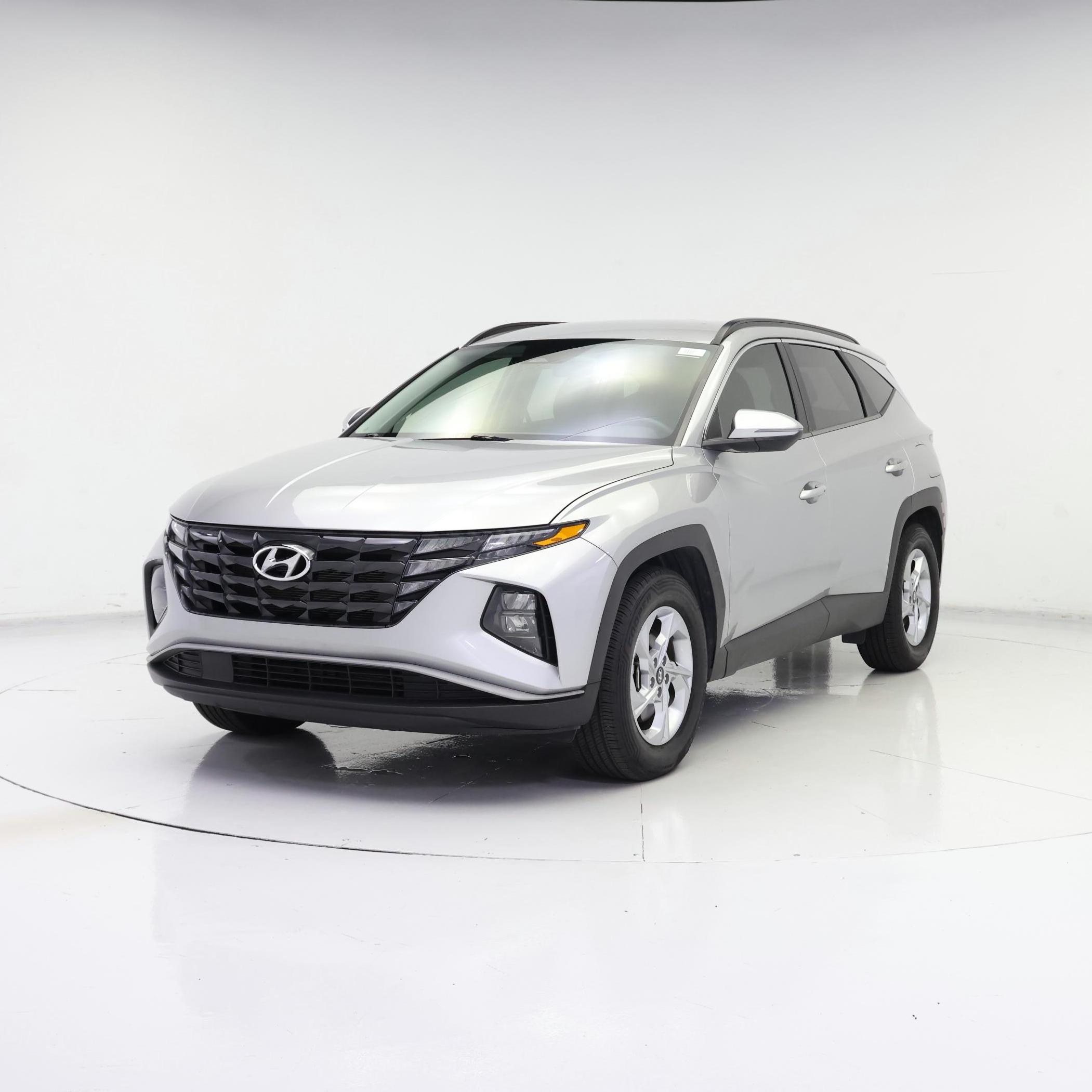 Thumbnail: 2022 Hyundai Tucson - 4