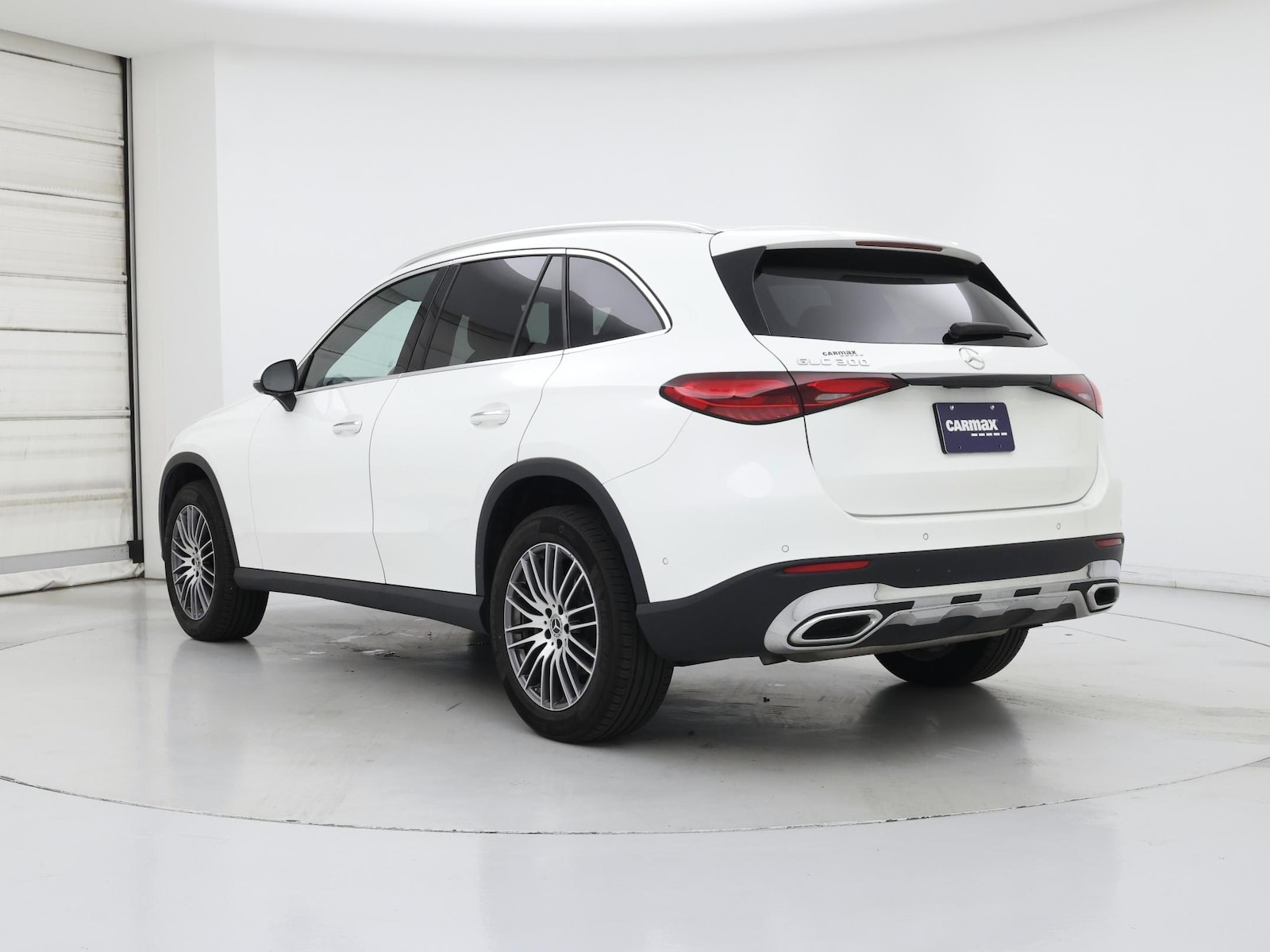 2024 Mercedes-Benz GLC GLC300 - Photo 3