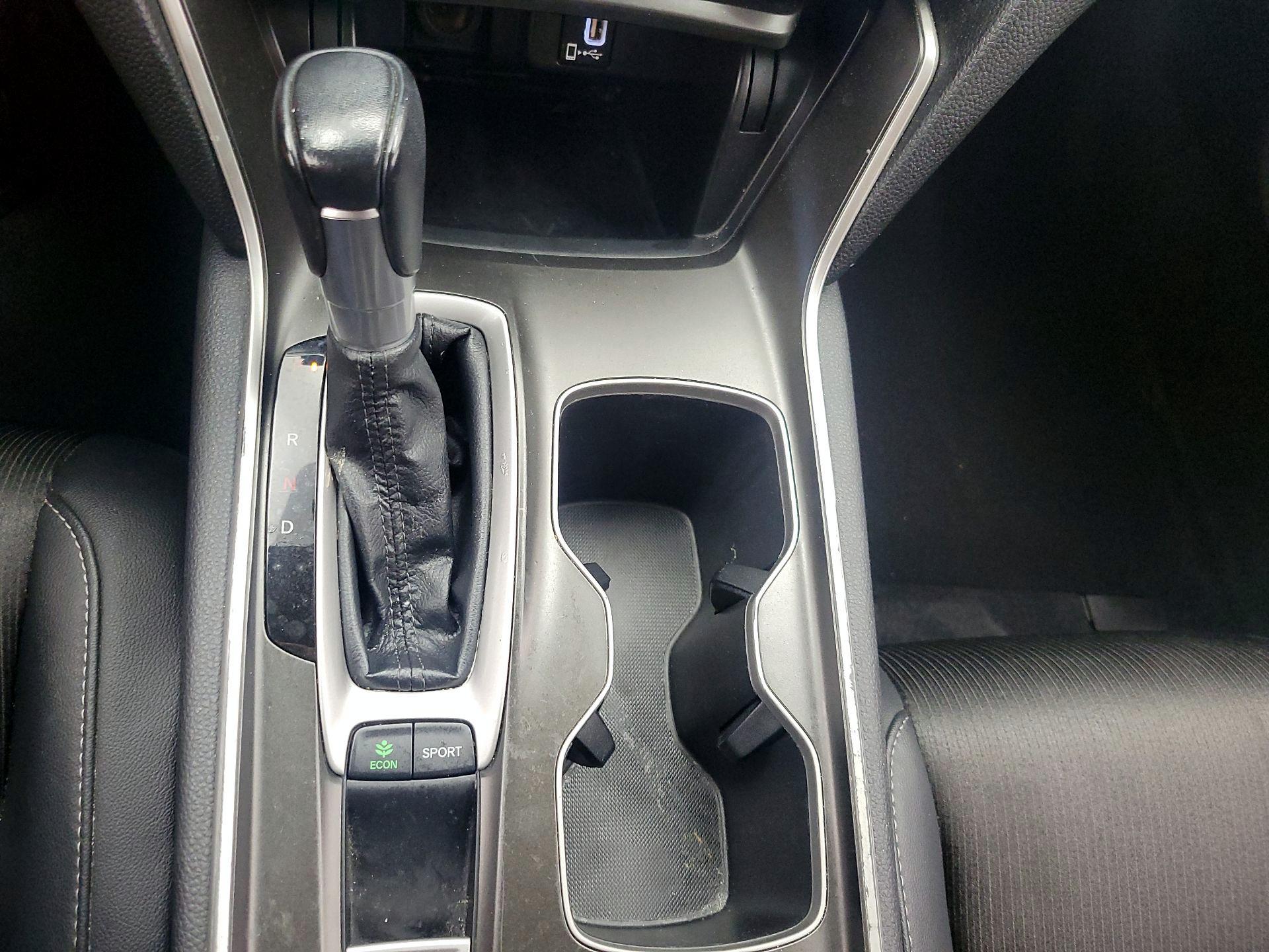 Thumbnail: 2020 Honda Accord - 17