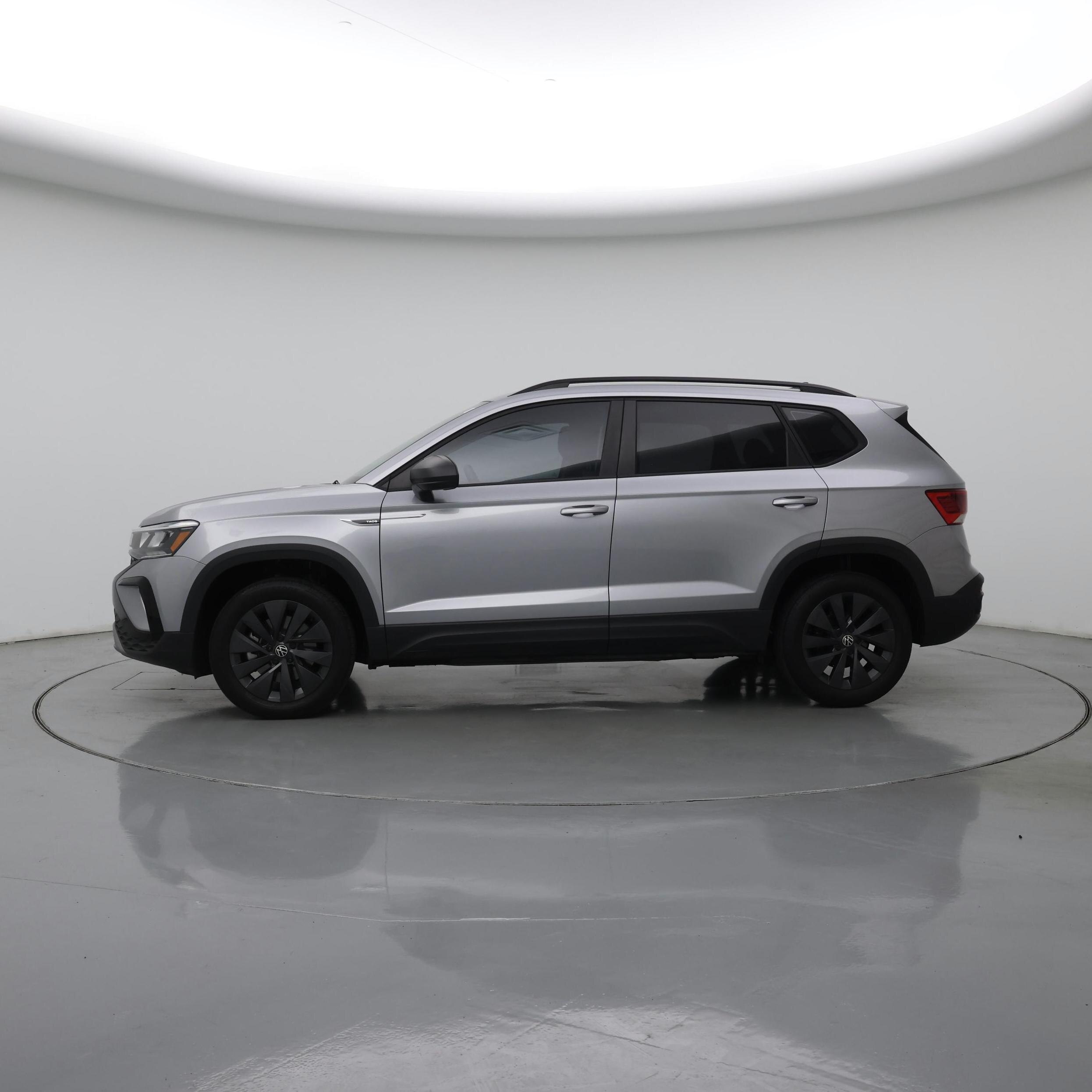 Thumbnail: 2024 Volkswagen Taos - 3