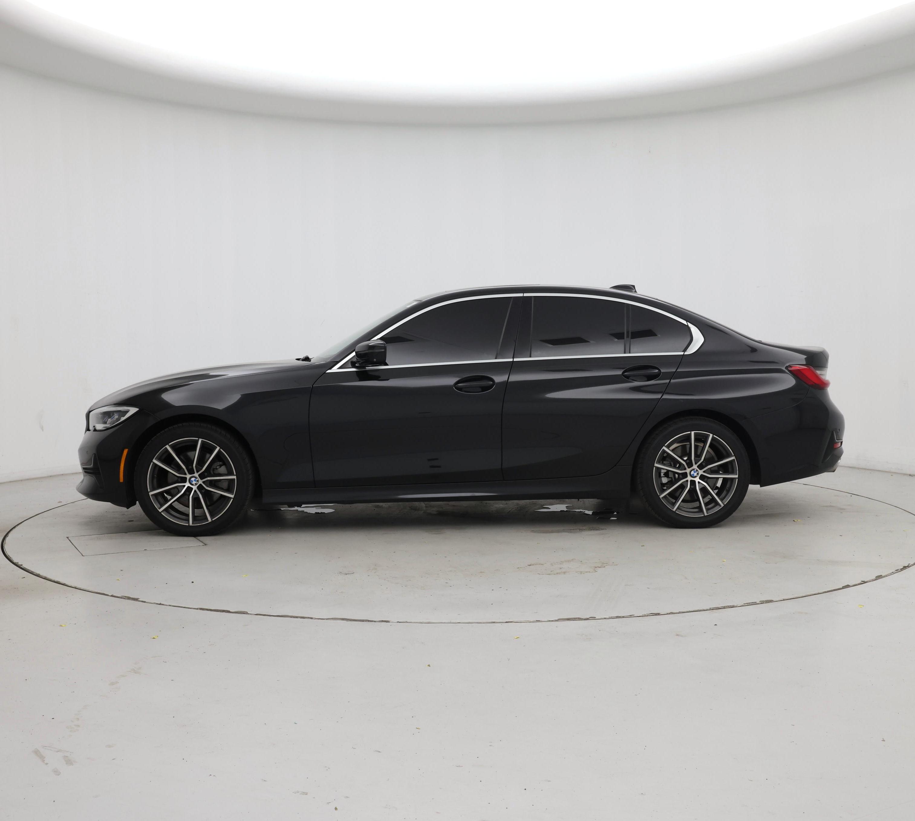 Thumbnail: 2020 BMW 3 Series - 3