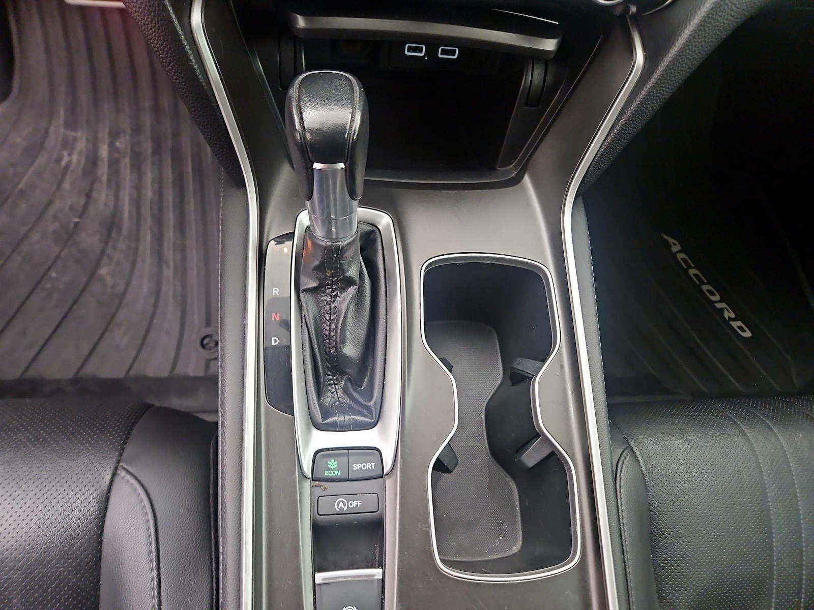 2022 Honda Accord Sport SE - Photo 18