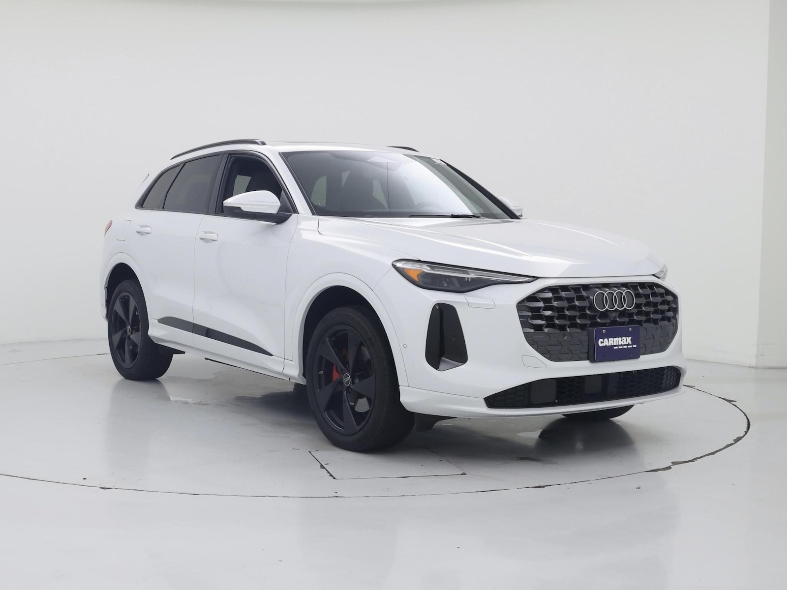 2025 Audi Q5 Premium Plus - Photo 2