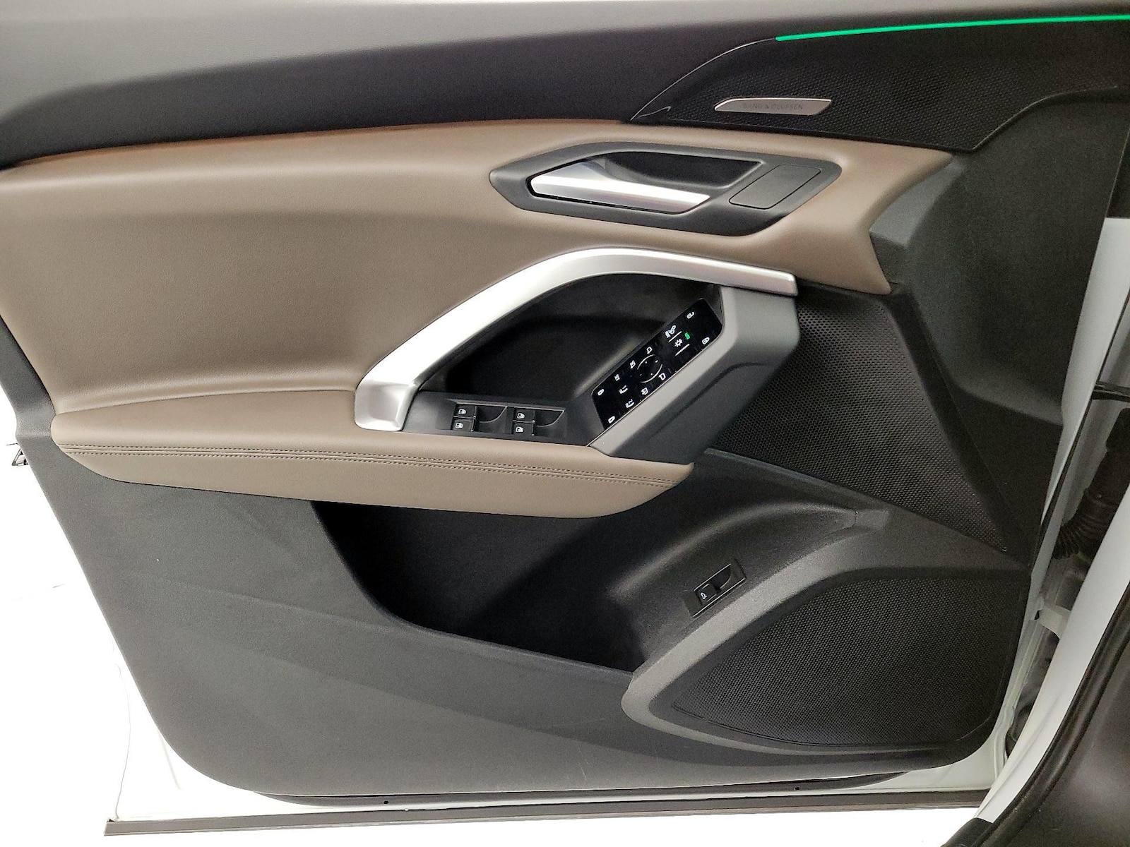 2025 Audi Q5 Premium Plus - Photo 13