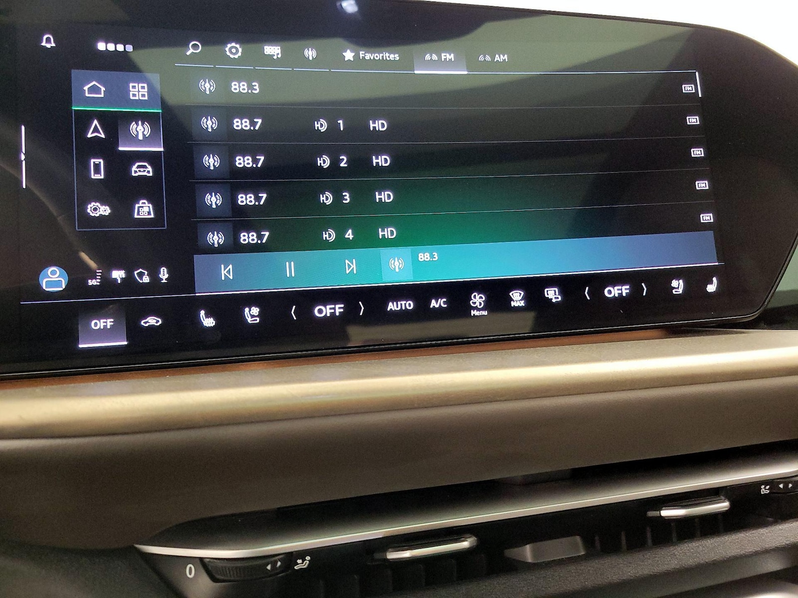 2025 Audi Q5 Premium Plus - Photo 16