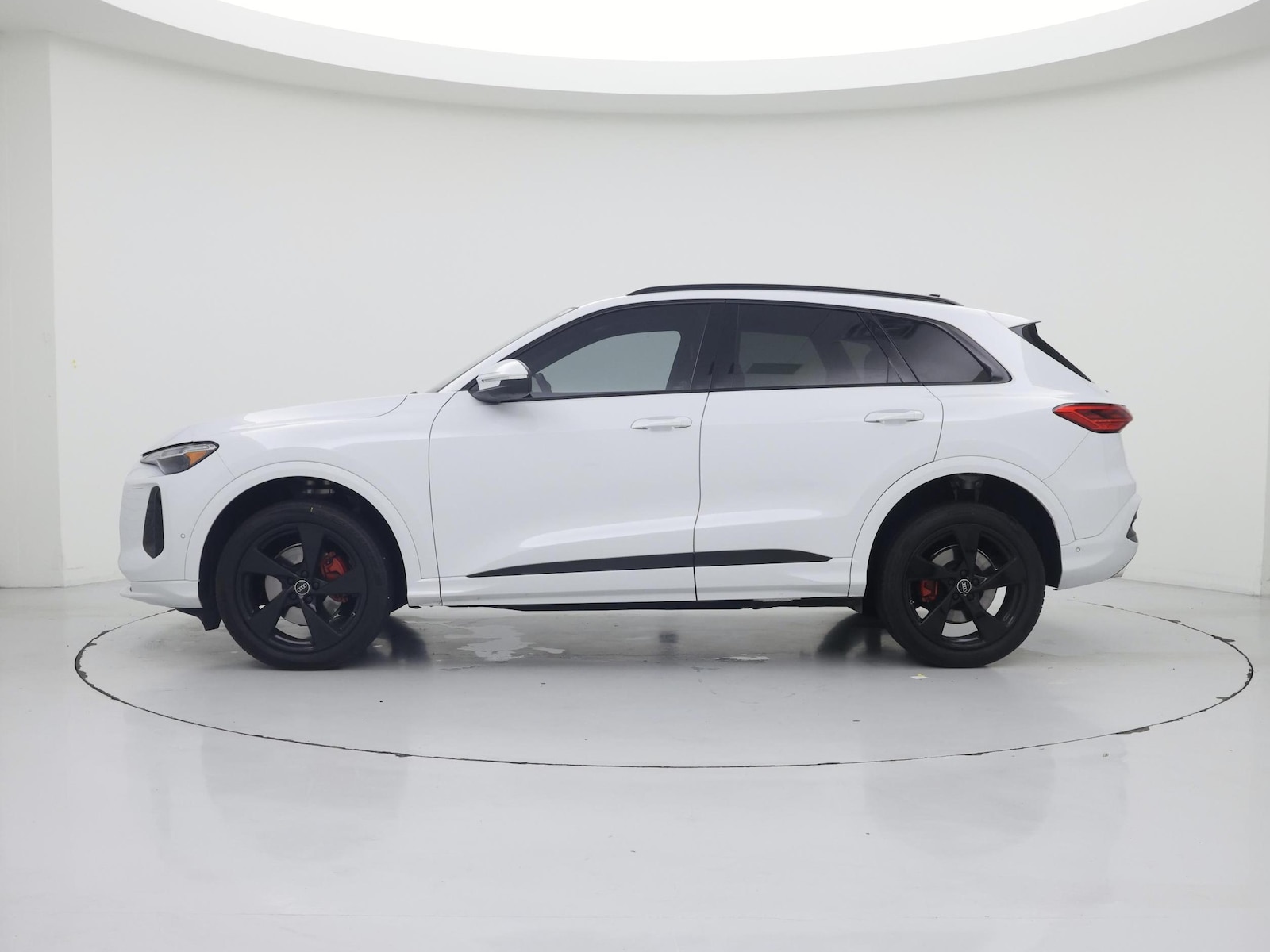 2025 Audi Q5 Premium Plus - Photo 4