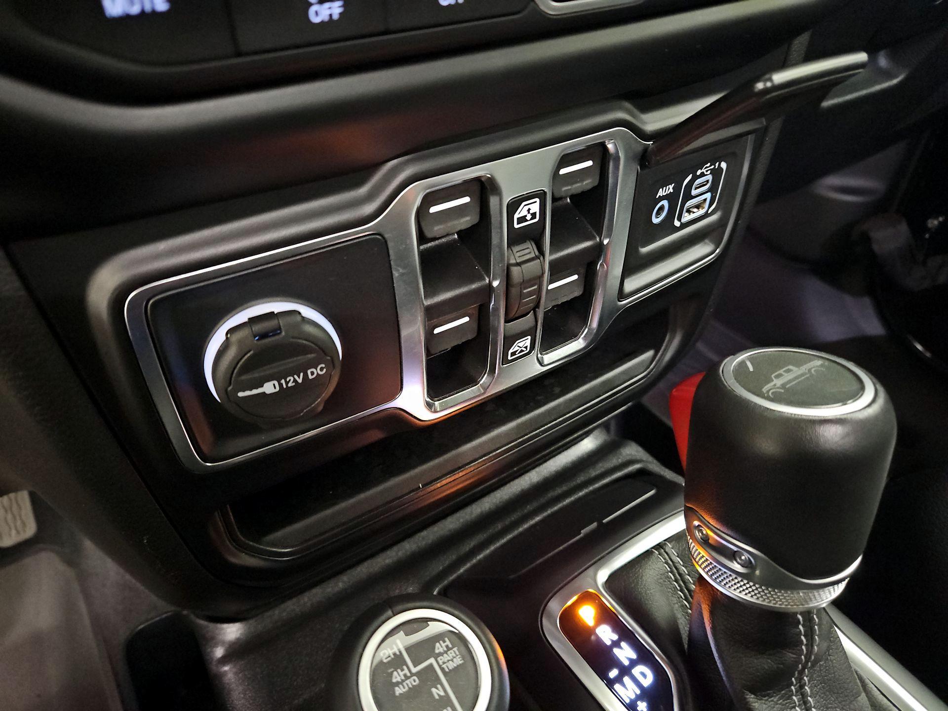 Thumbnail: 2022 Jeep Gladiator - 19