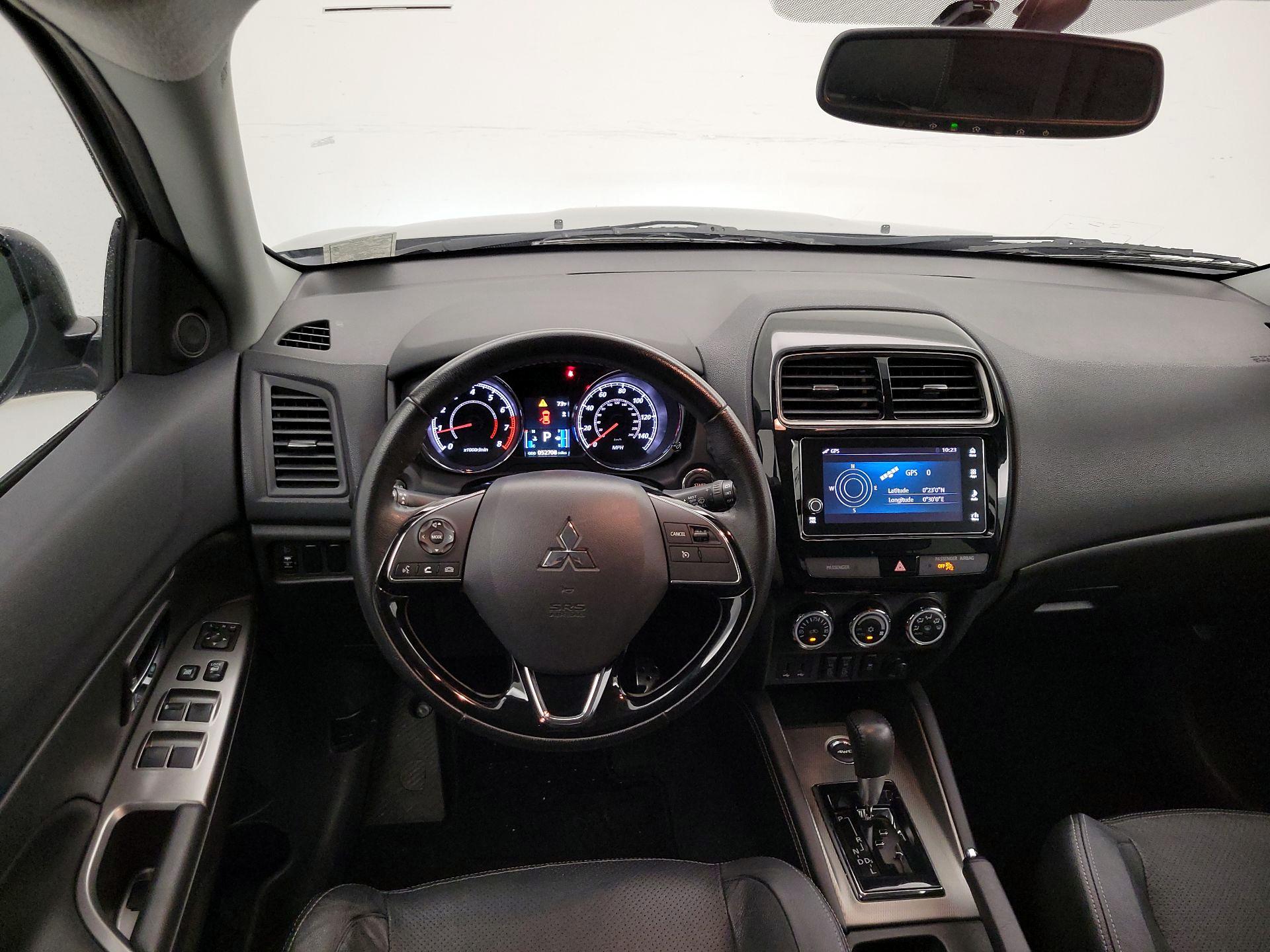 Thumbnail: 2018 Mitsubishi Outlander Sport - 10