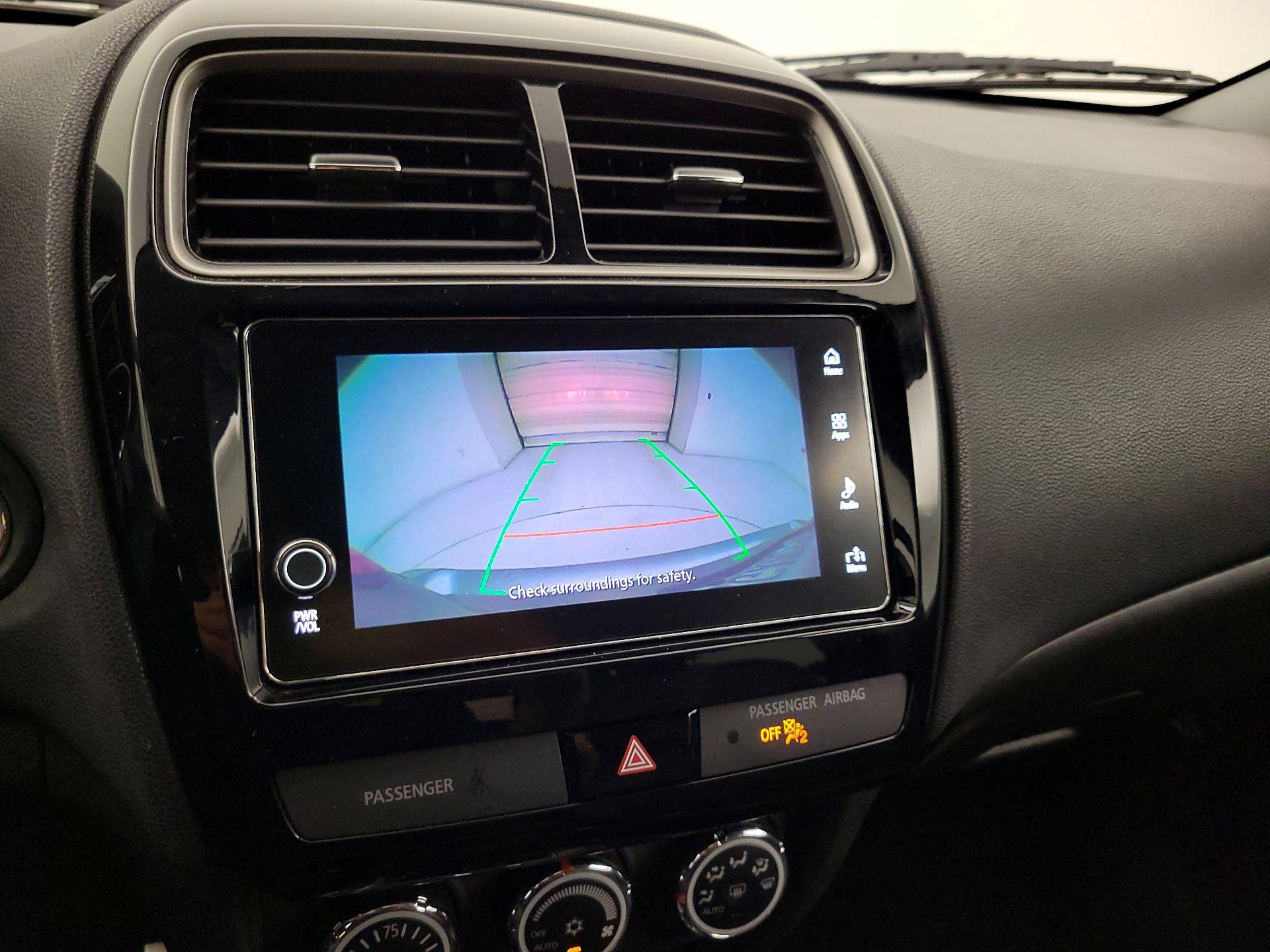 Thumbnail: 2018 Mitsubishi Outlander Sport - 15