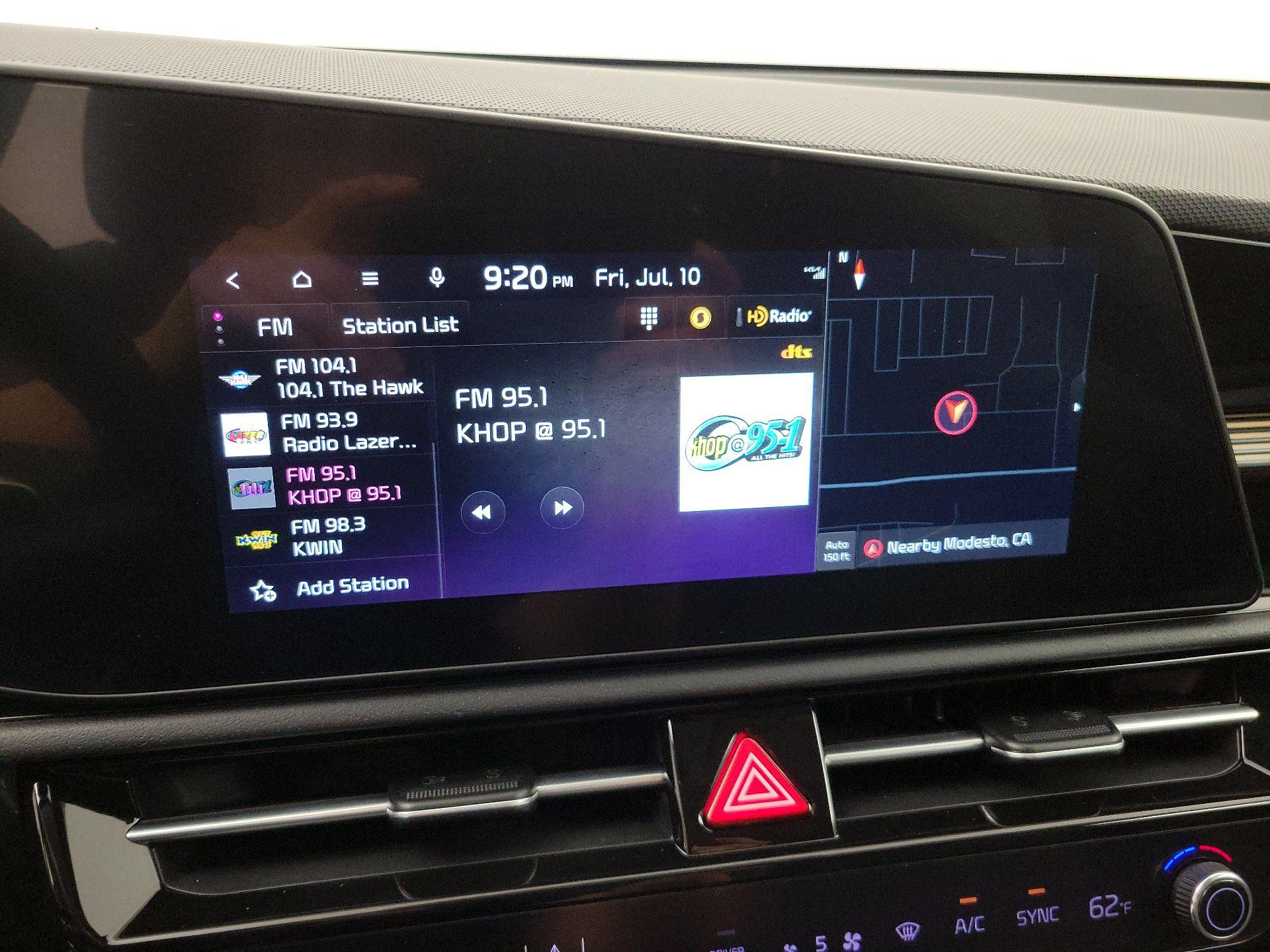 Thumbnail: 2023 Kia Niro - 15