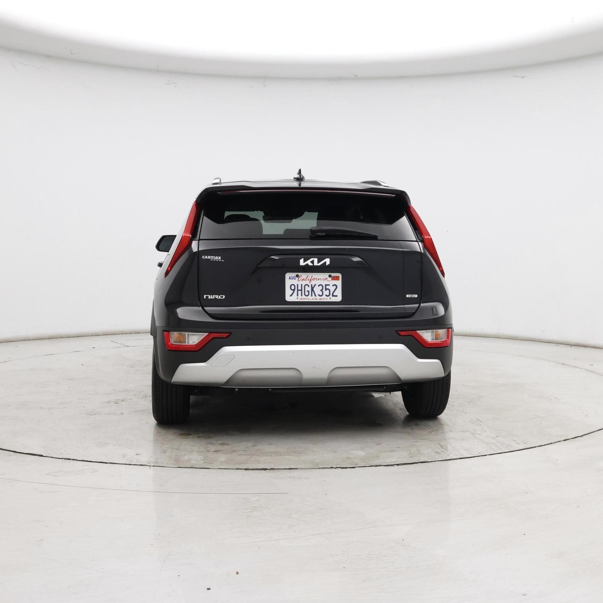 Thumbnail: 2023 Kia Niro - 6