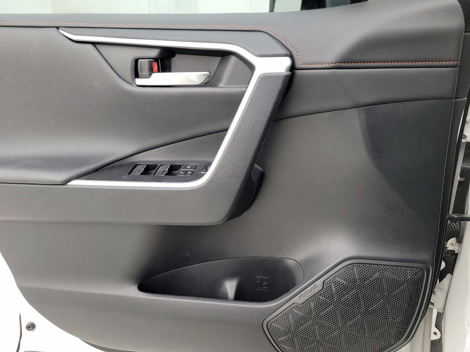 2023 Toyota RAV4 Adventure - Photo 13