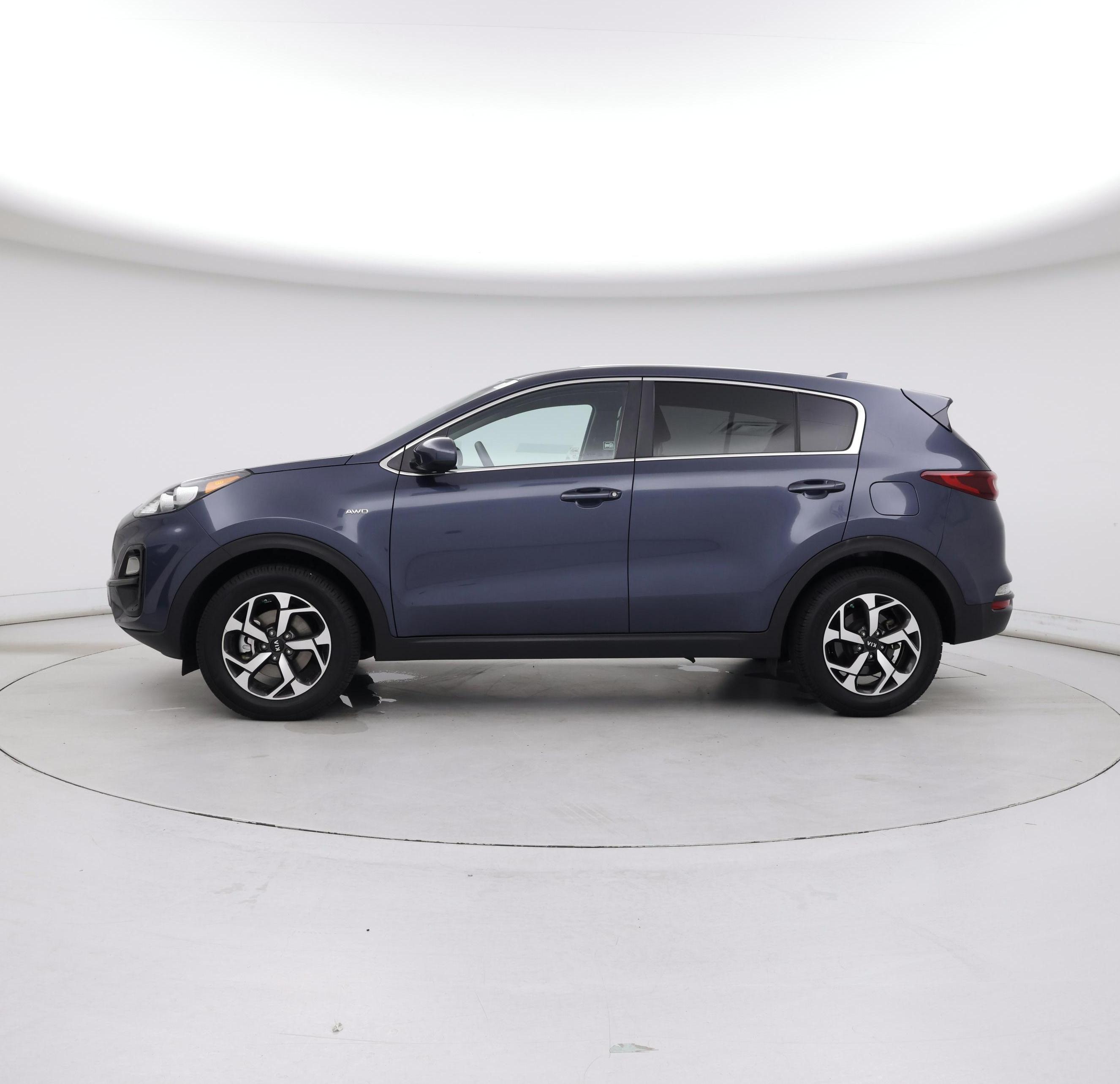 Thumbnail: 2020 Kia Sportage - 3