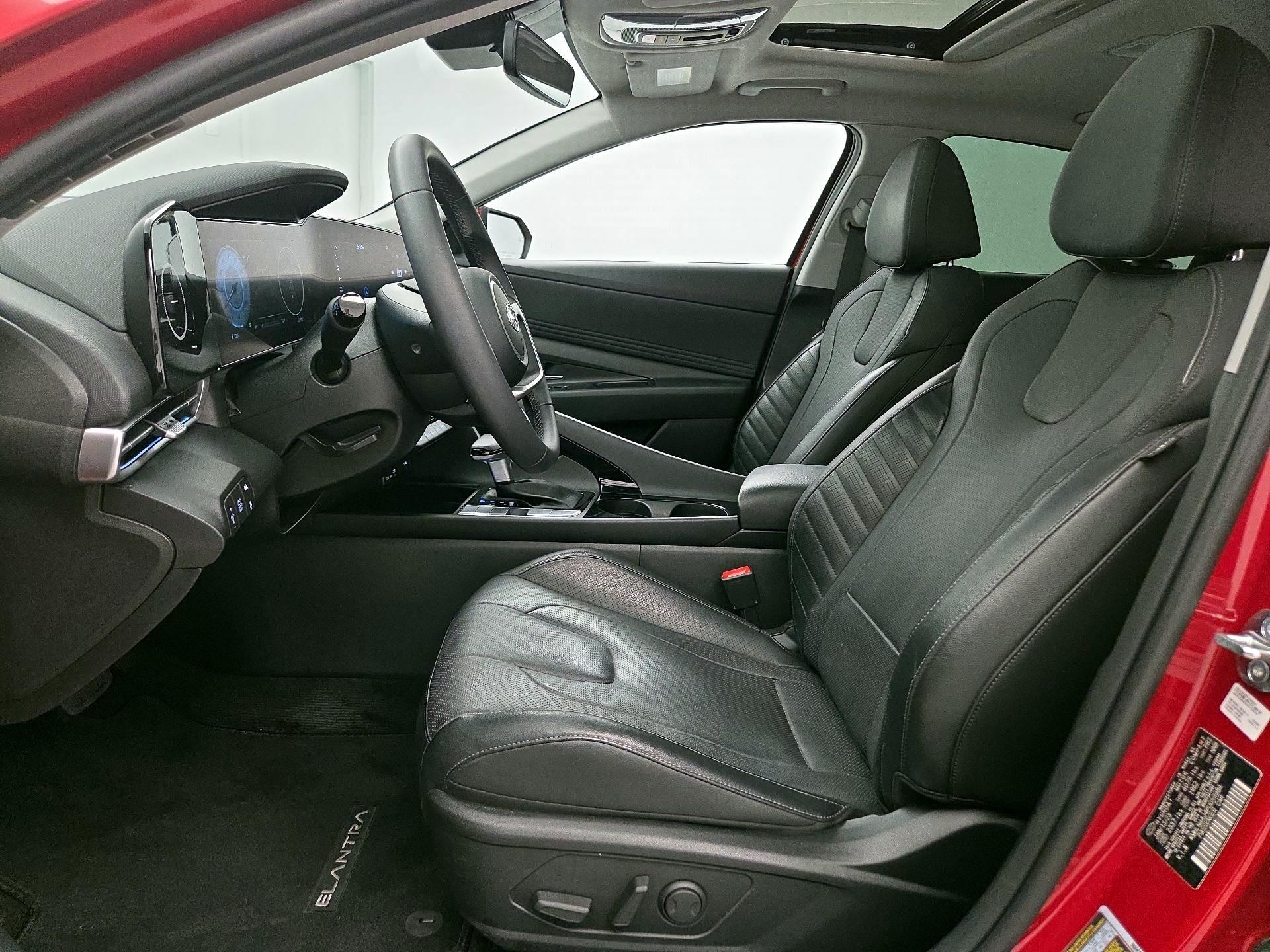 Thumbnail: 2023 Hyundai Elantra - 11