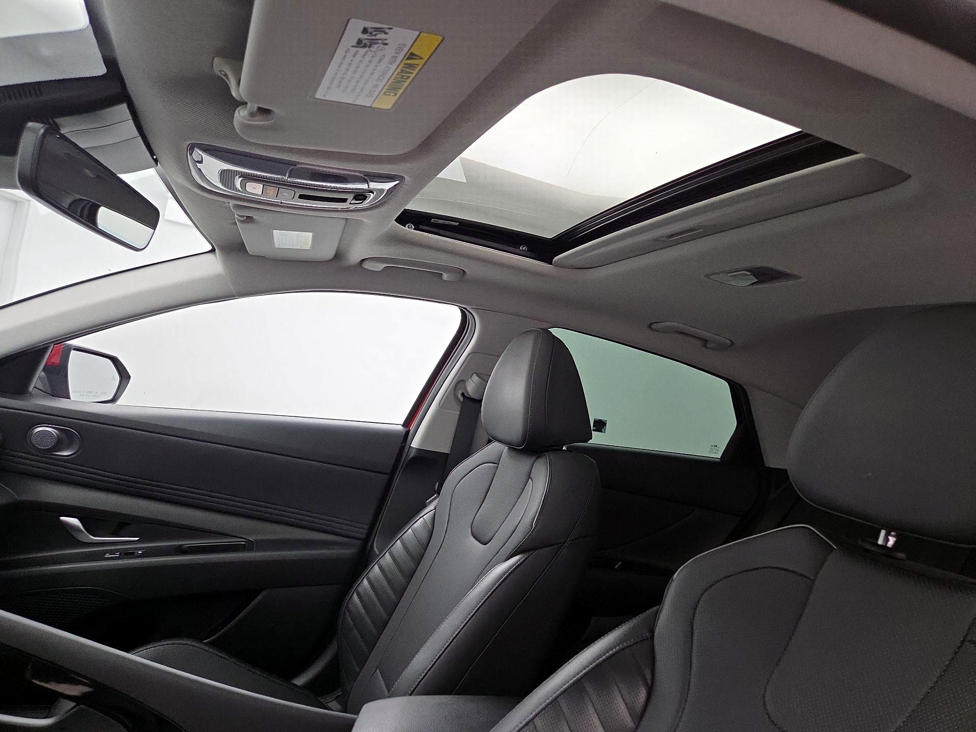 Thumbnail: 2023 Hyundai Elantra - 20