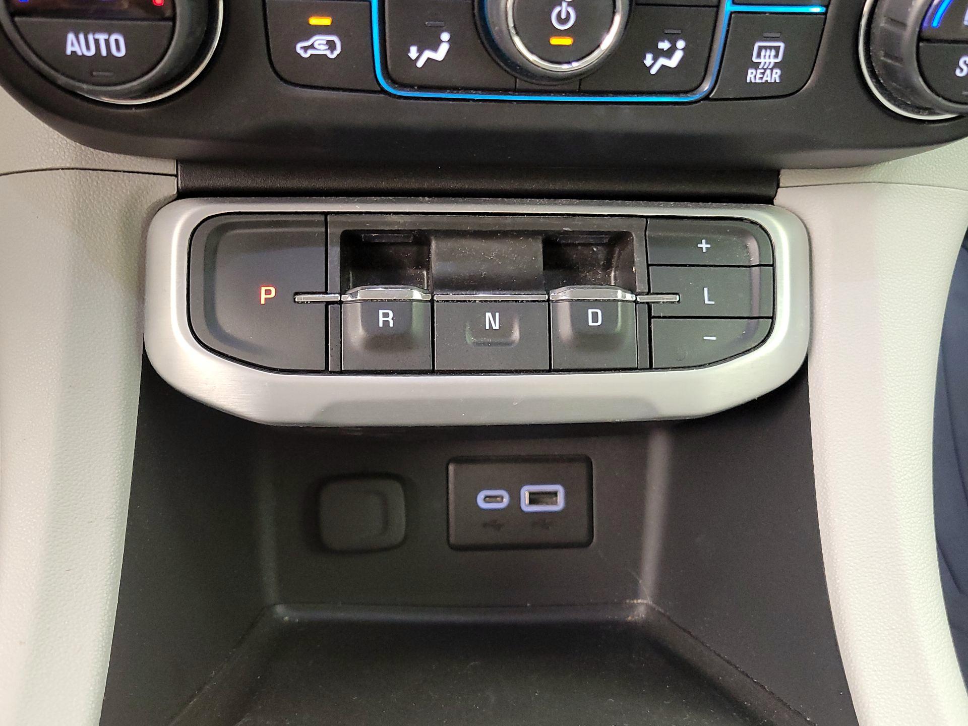 Thumbnail: 2020 GMC Acadia - 17
