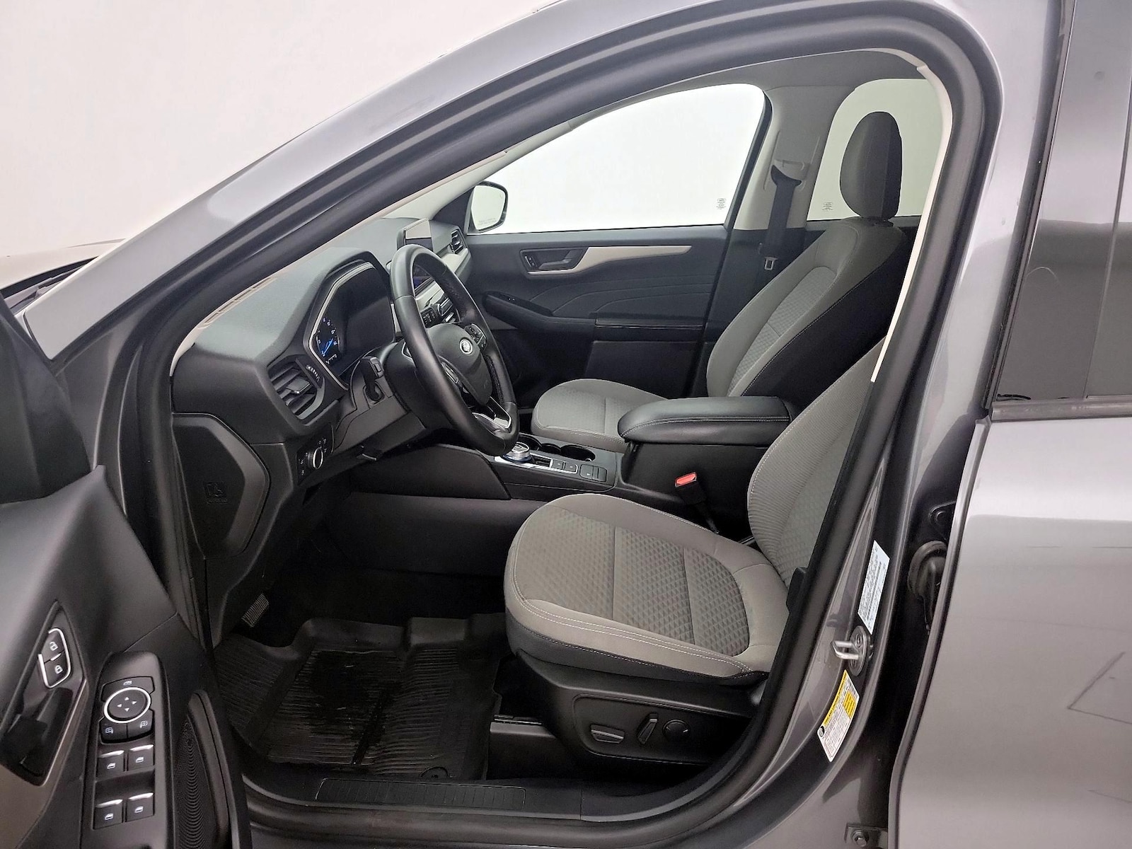 2022 Ford Escape SE - Photo 12