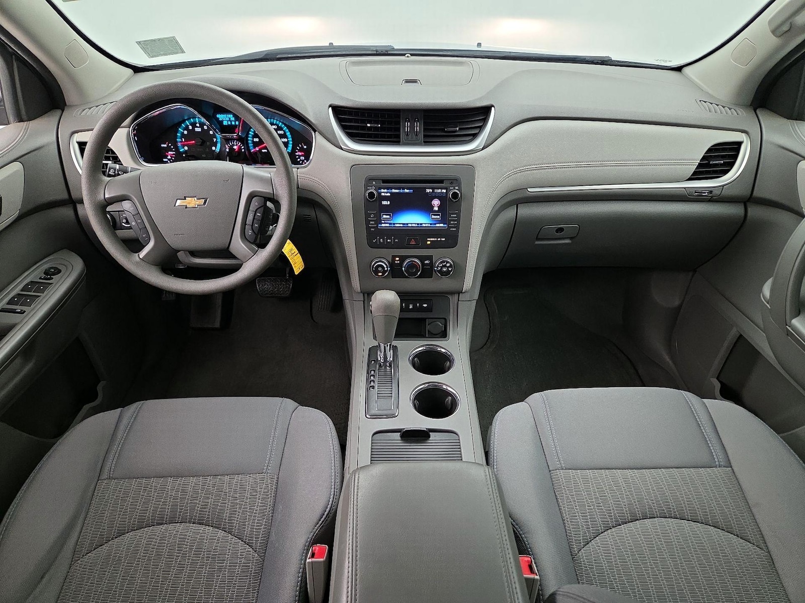 2014 Chevrolet Traverse LS - Photo 10