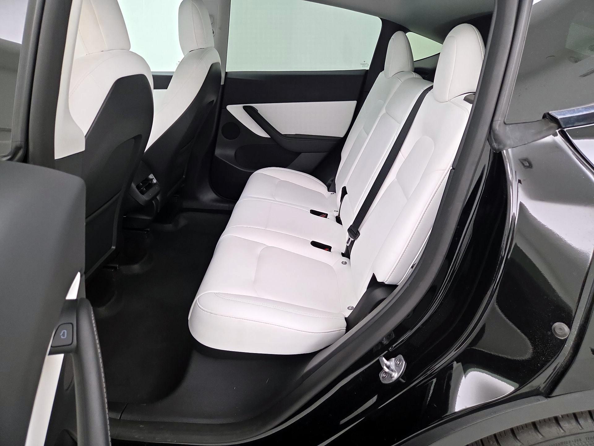 Thumbnail: 2022 Tesla Model Y - 19